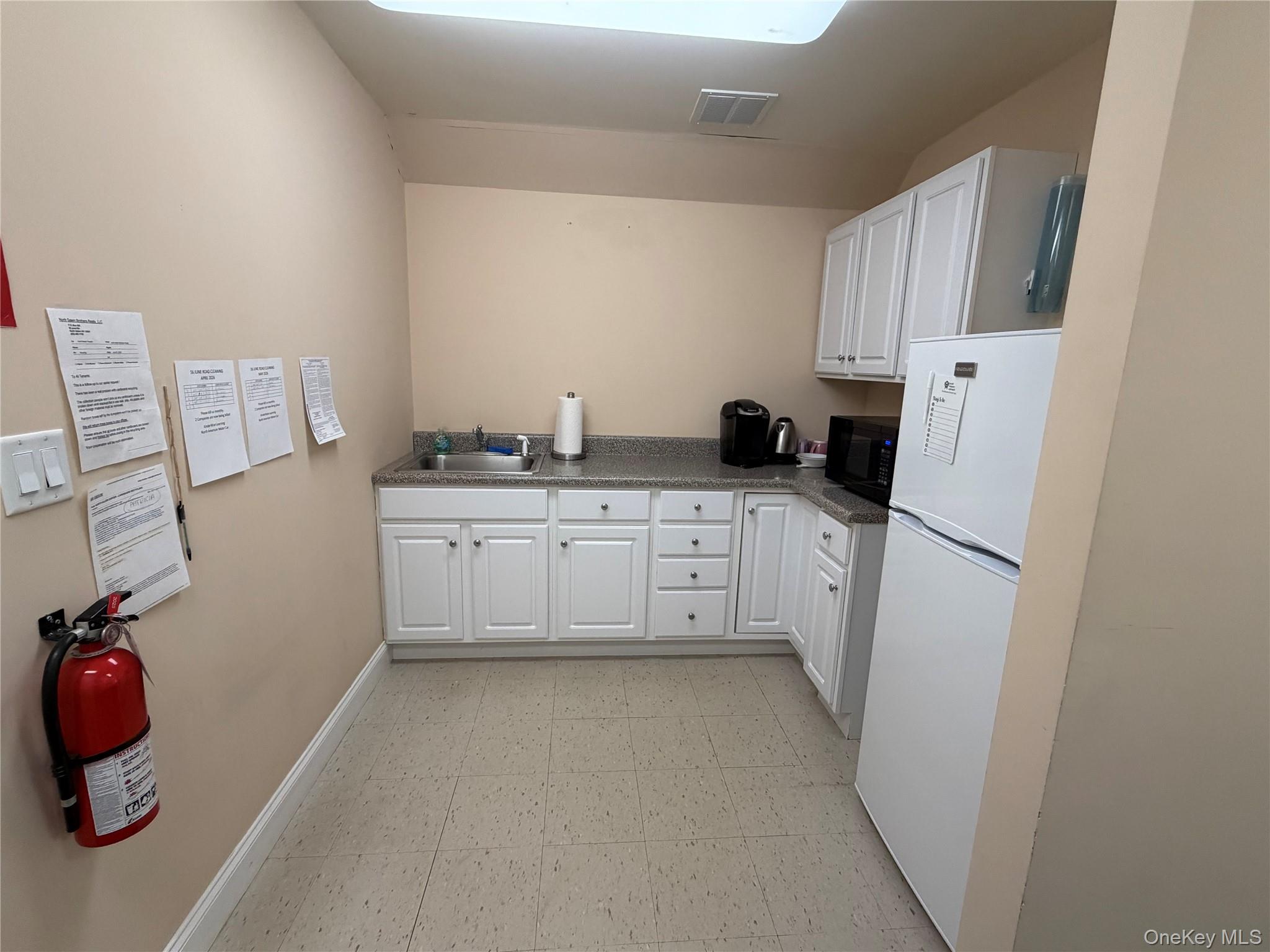 Photo 6 of this property