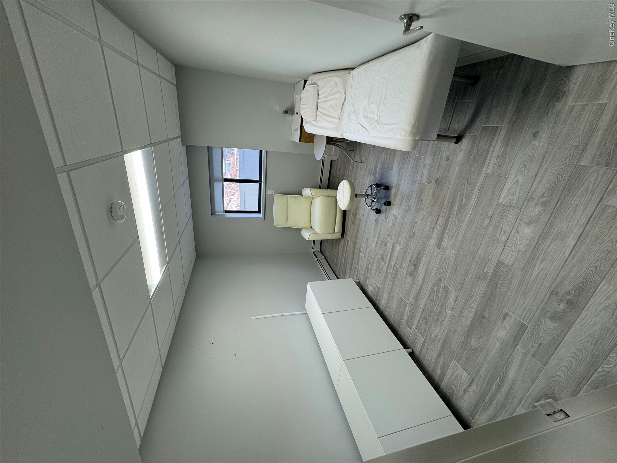 Photo 4 of this property