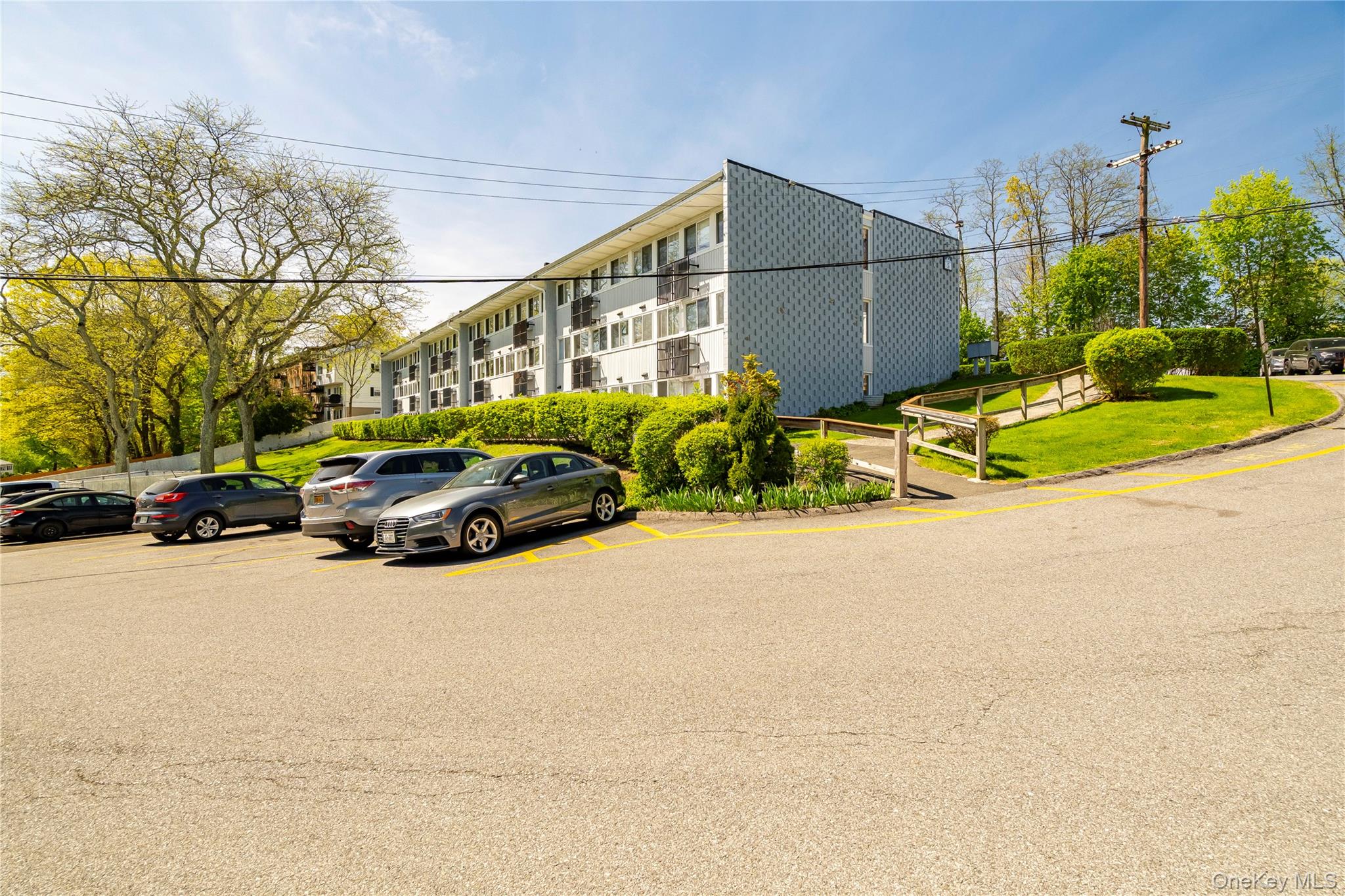 Meticulously maintained, no-steps ground-level unit. Features a large...