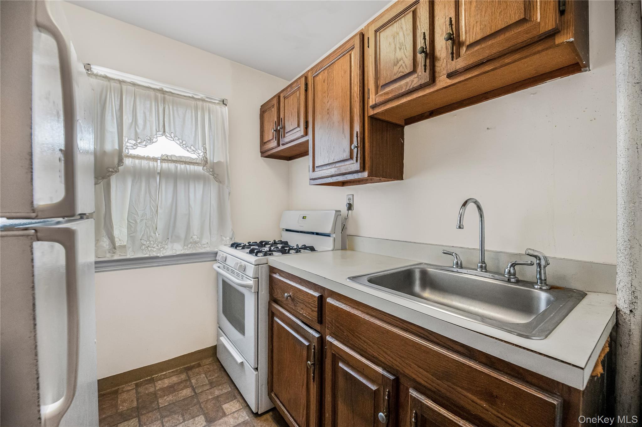 Photo 8 of this property