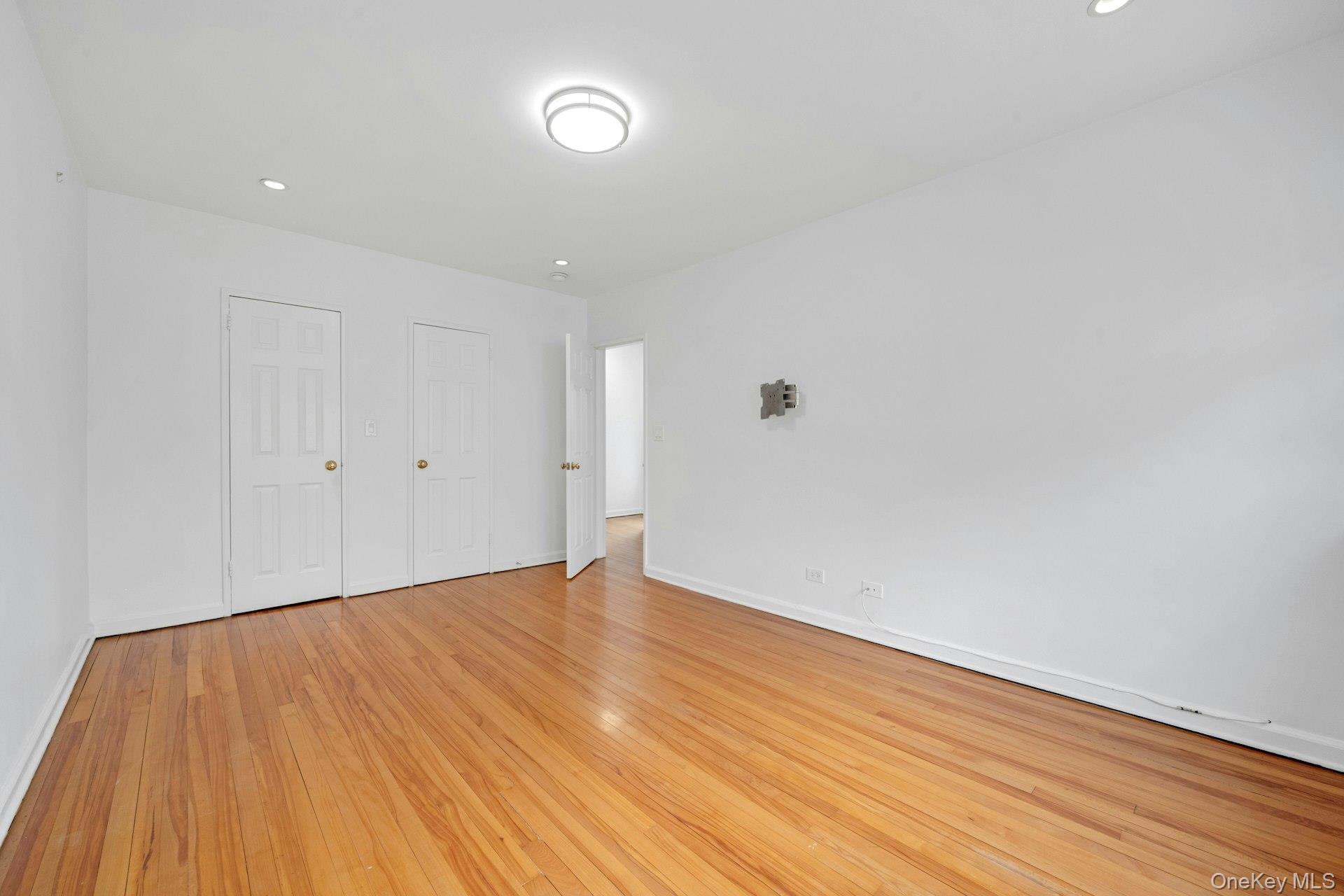 Photo 32 of this property