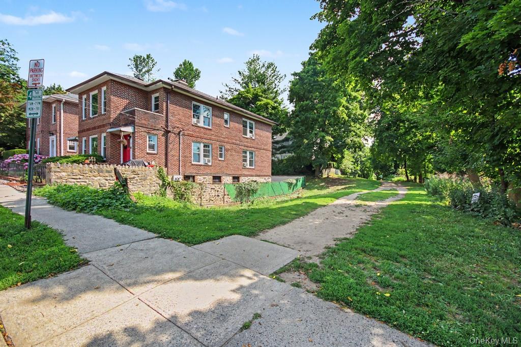 Photo 18 of this property