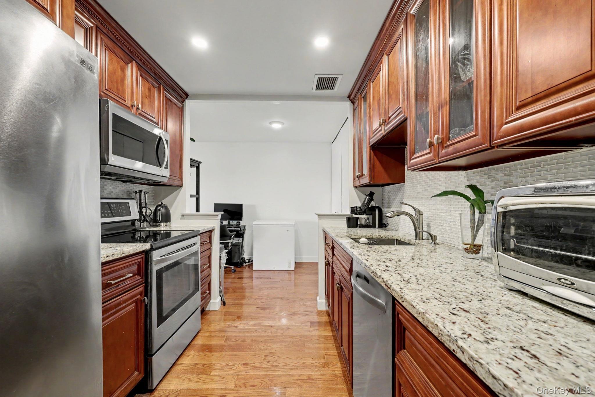 Photo 7 of this property