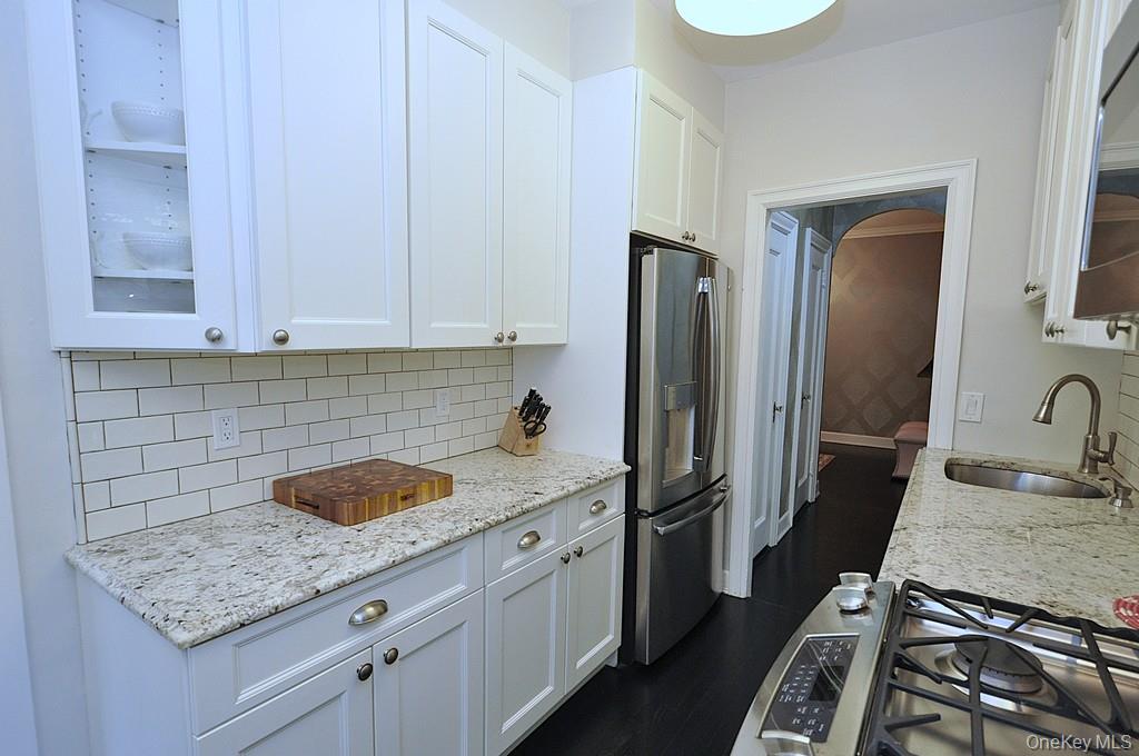 Photo 11 of this property
