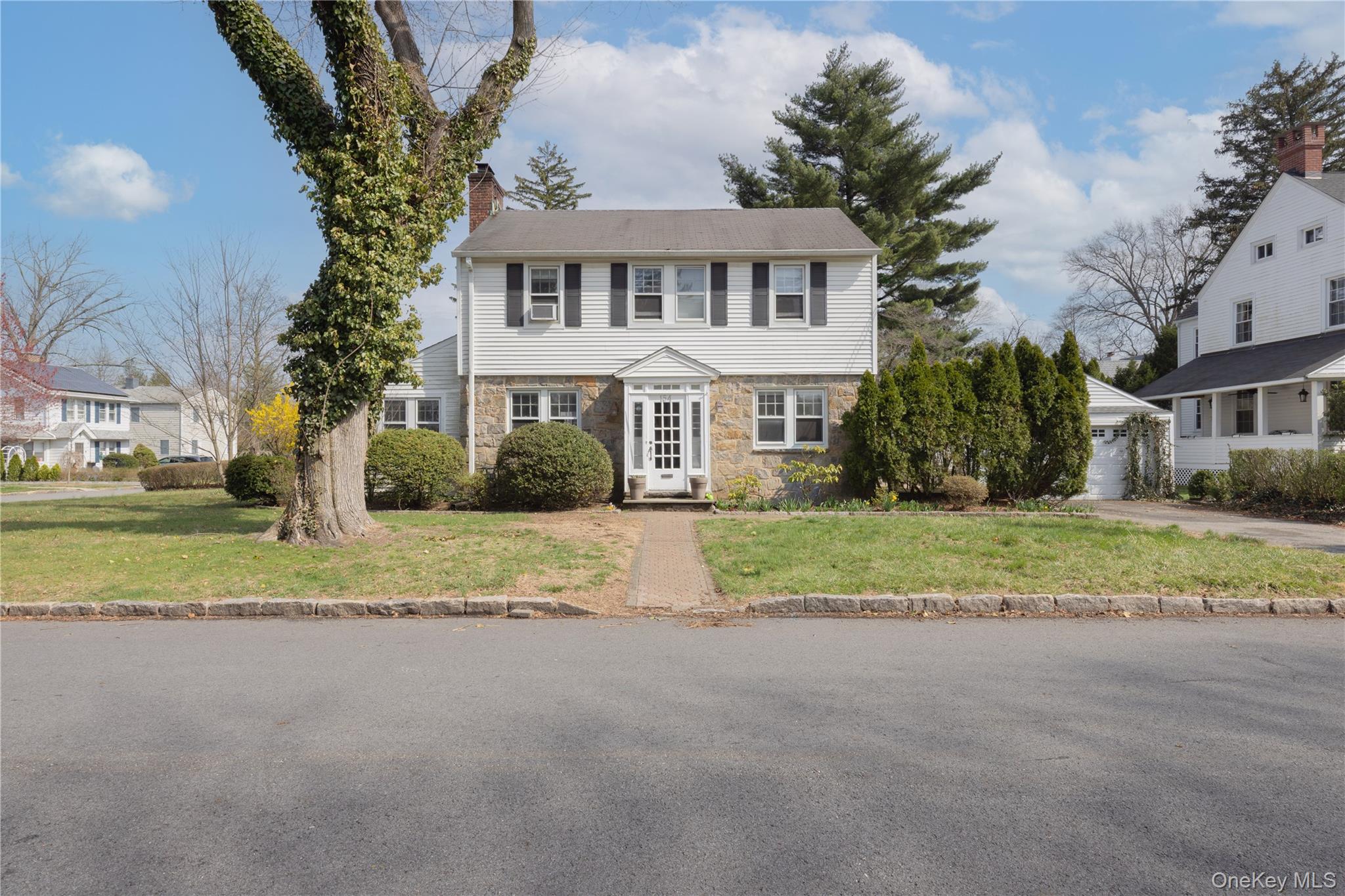 Available immediately! Terrific opportunity in Scarsdale NY. For rent,...