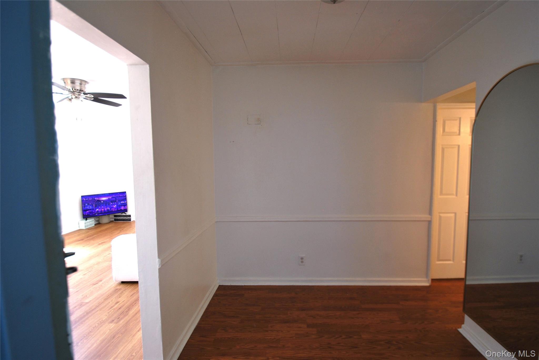 Photo 3 of this property