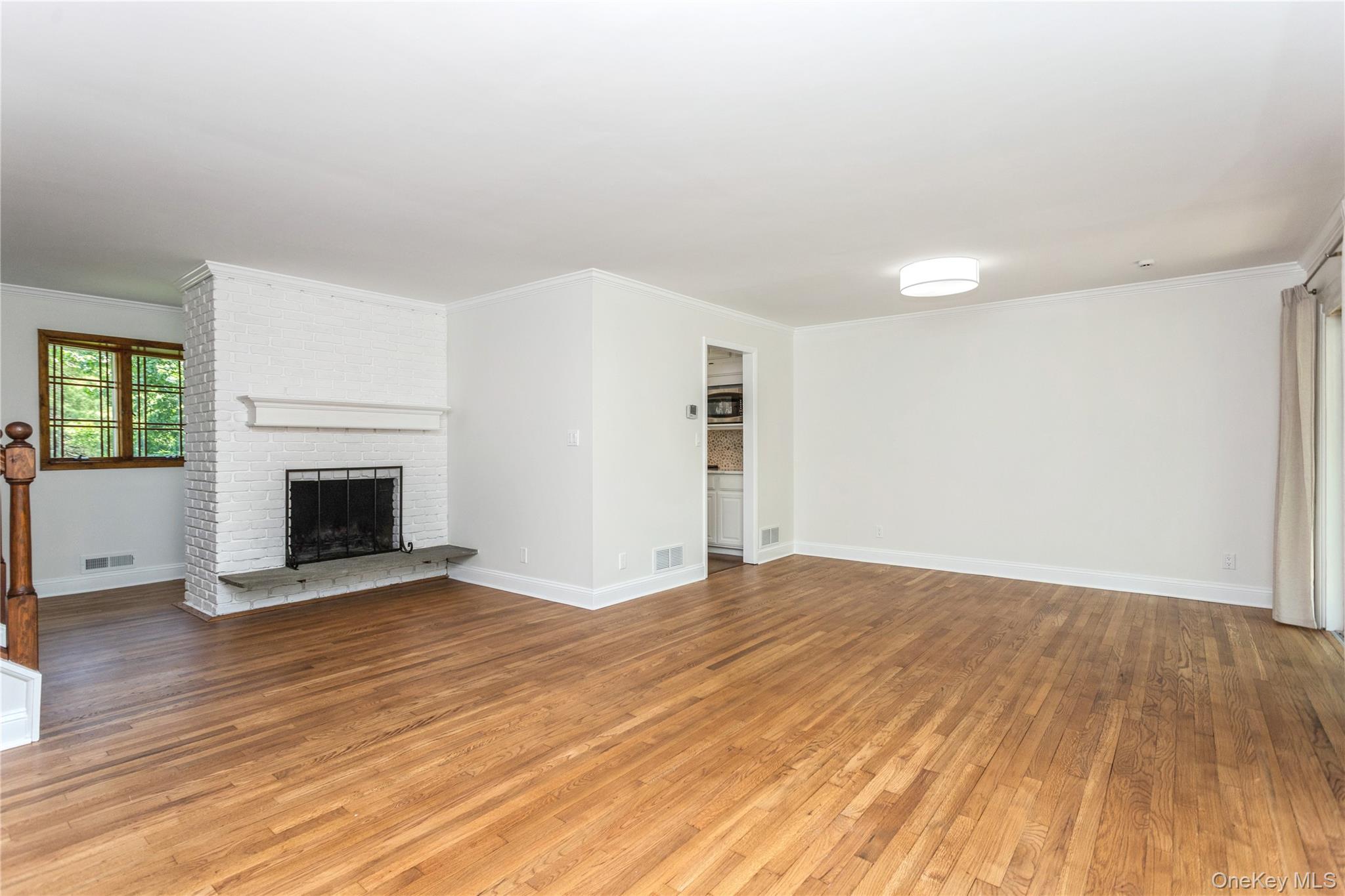 Photo 4 of this property
