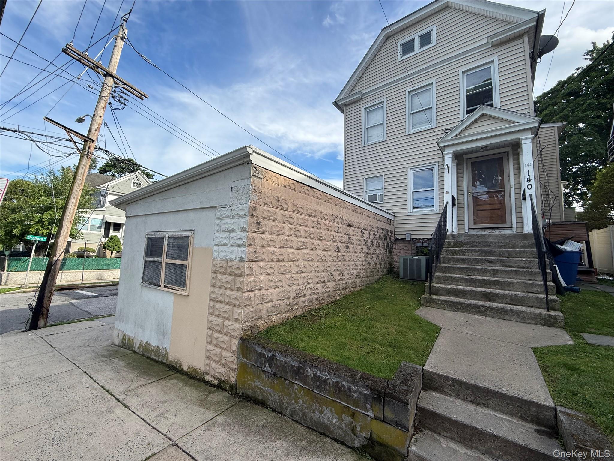 Photo 3 of this property