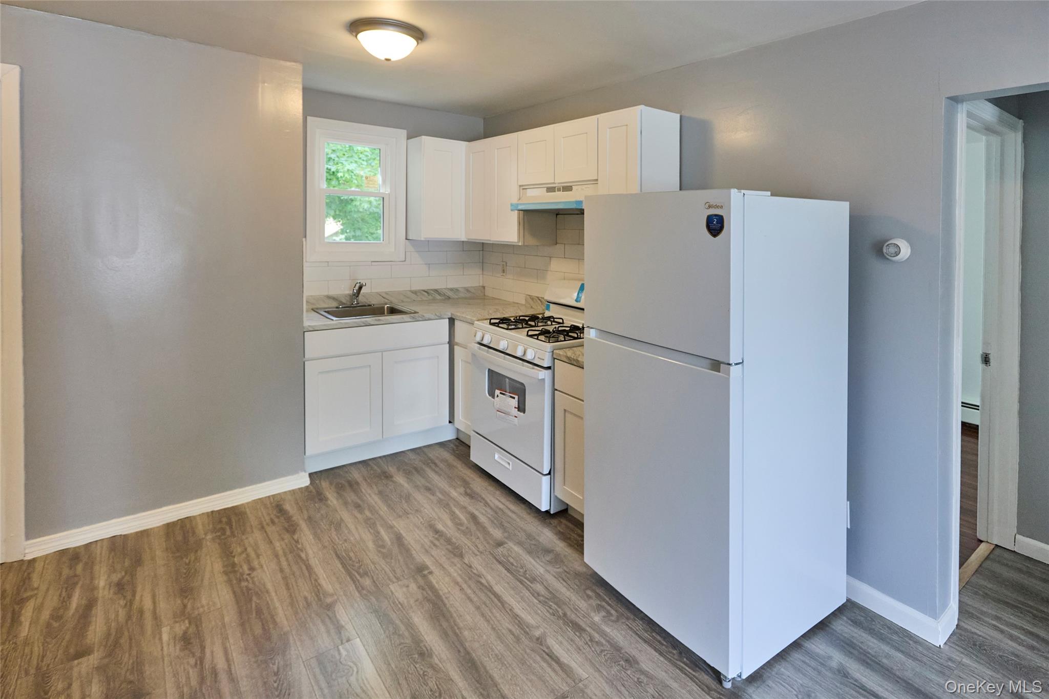 Photo 3 of this property