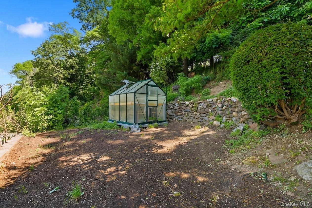 Photo 32 of this property