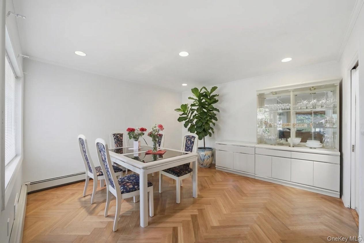 Photo 6 of this property