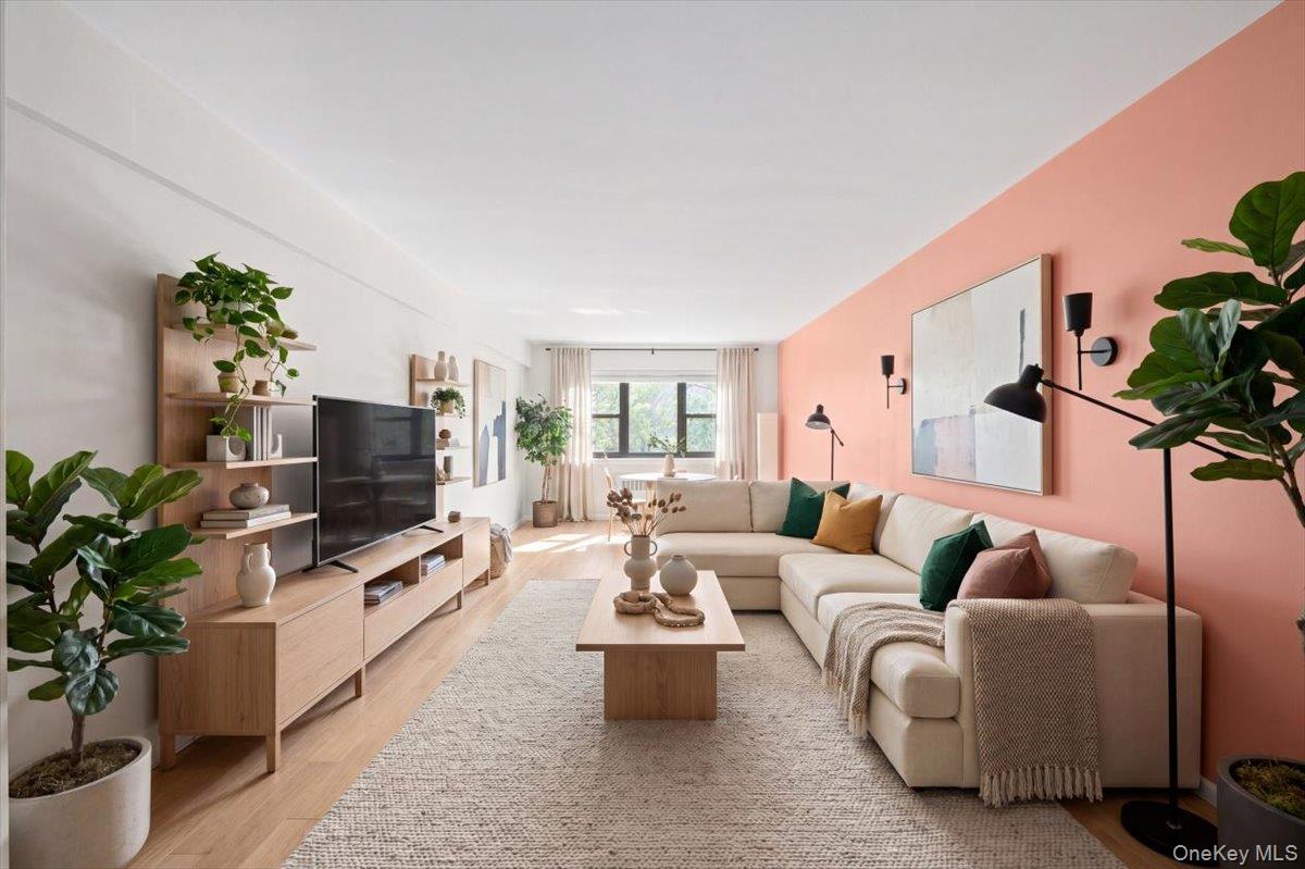 Photo 4 of this property