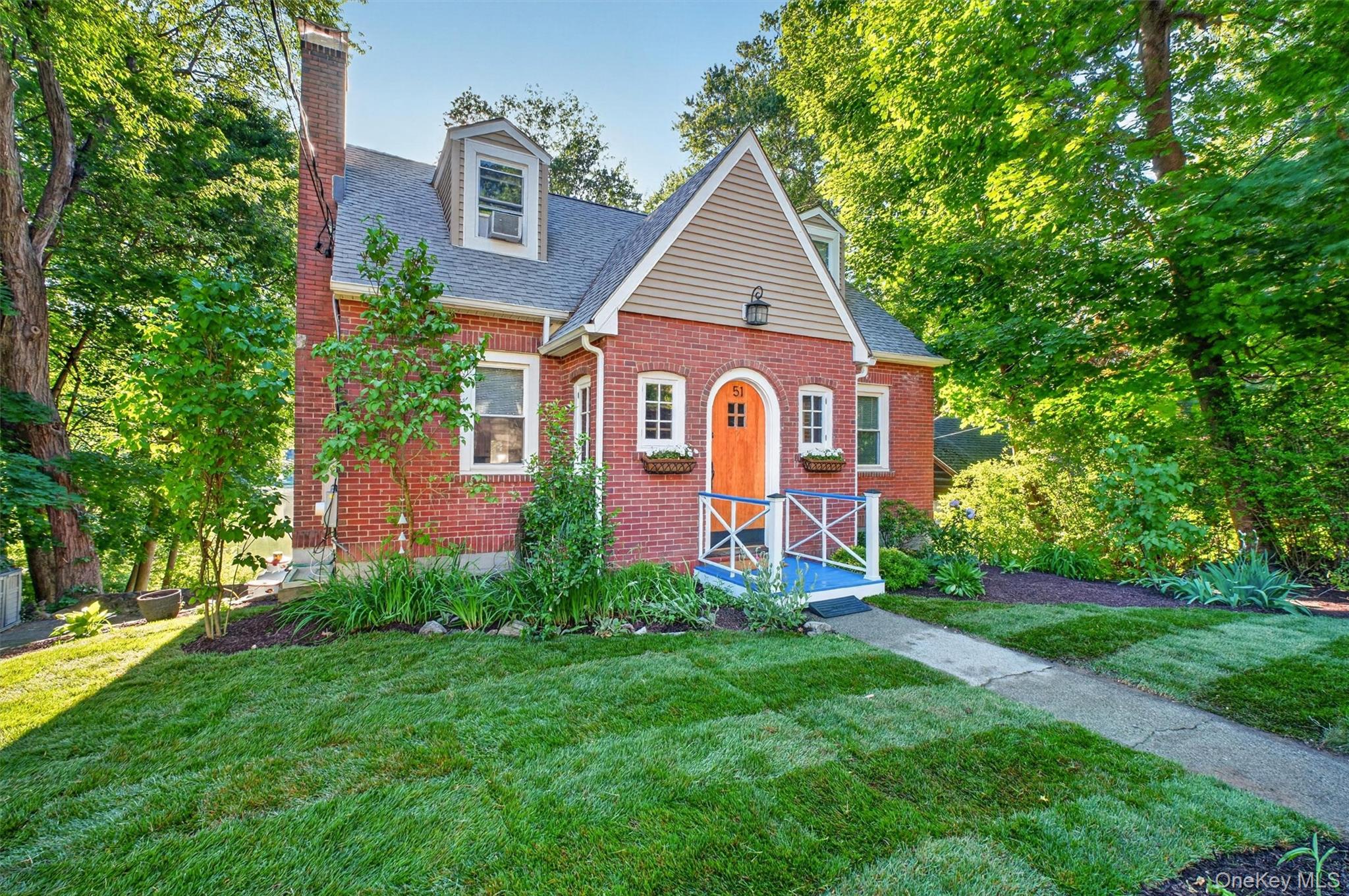 Photo 8 of this property