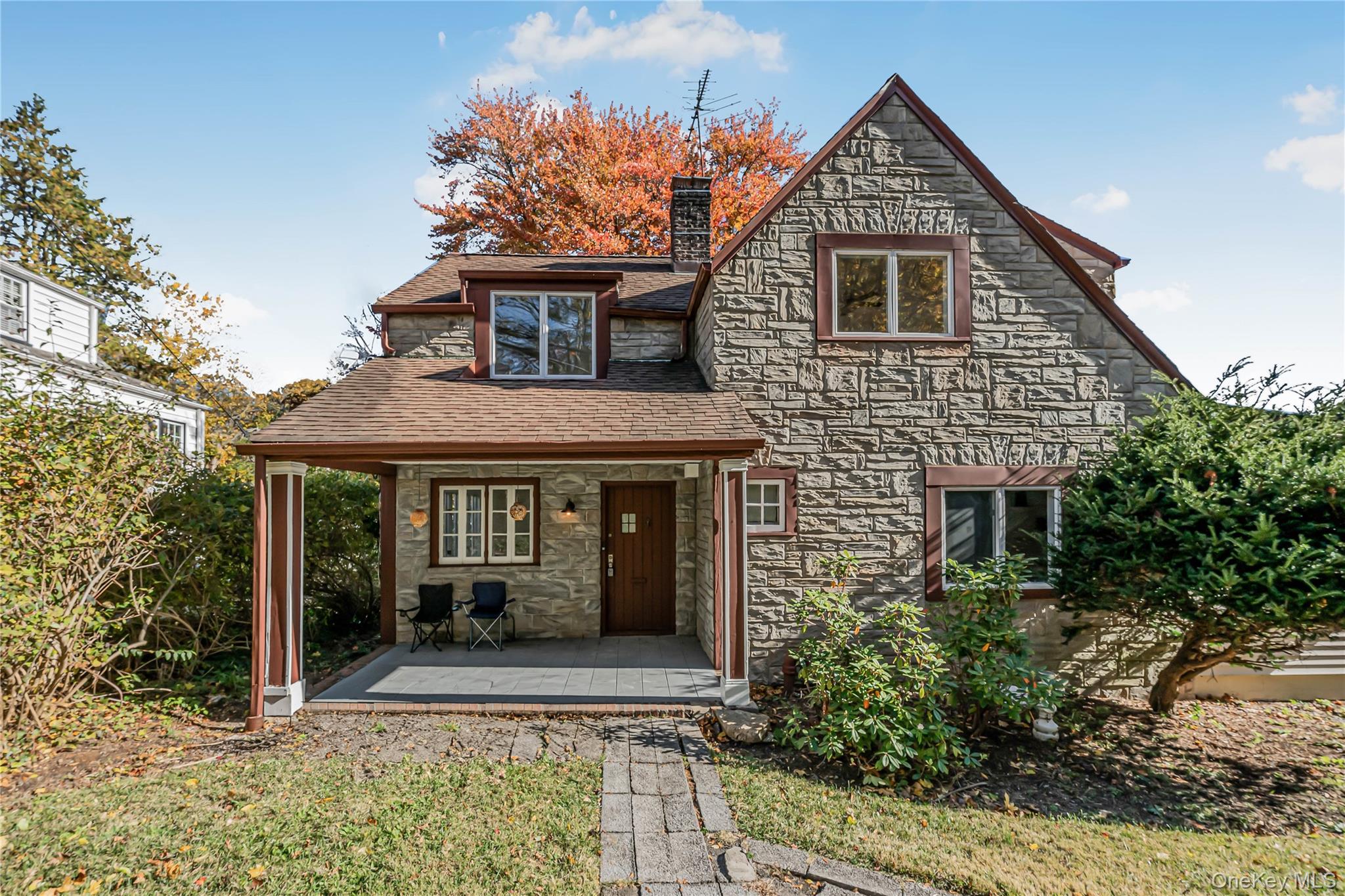 Welcome to 39 Hillcrest Road, Hartsdale! This charming four-bedroom, t...