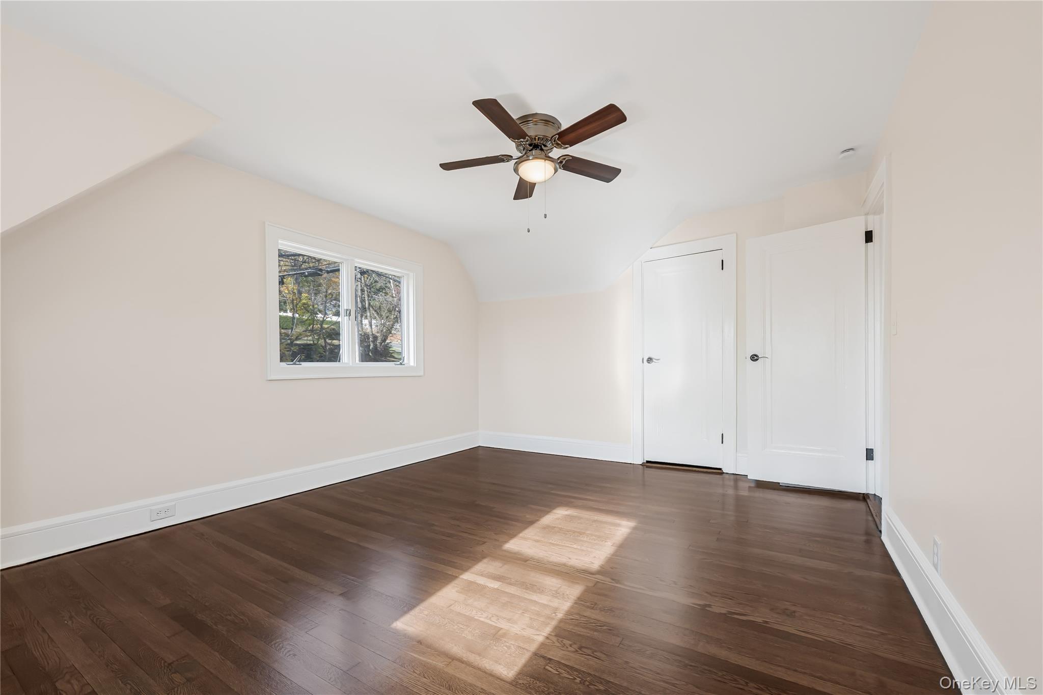 Photo 33 of this property