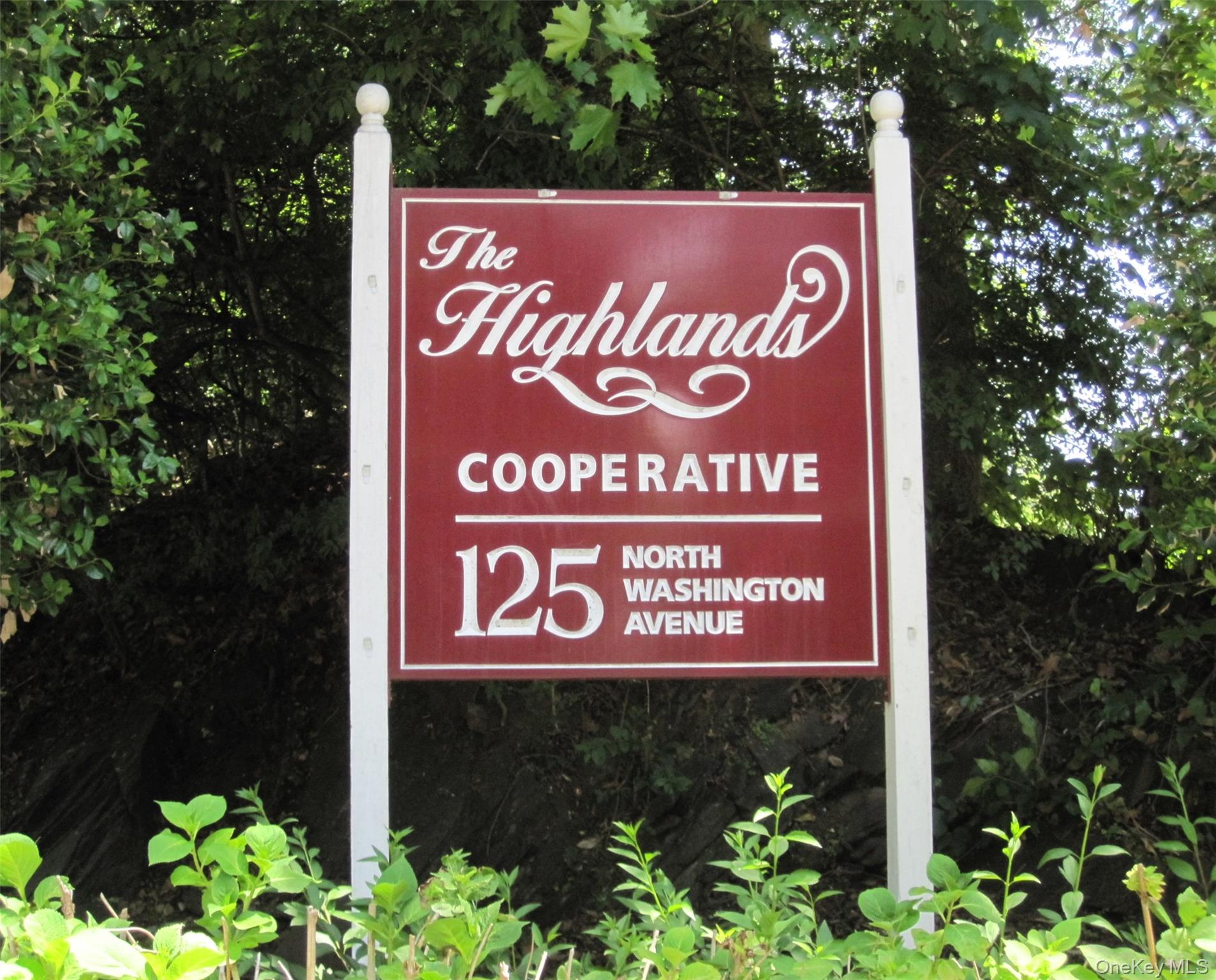Welcome to Hartsdale, located in the desirable Town of Greenburgh, whe...