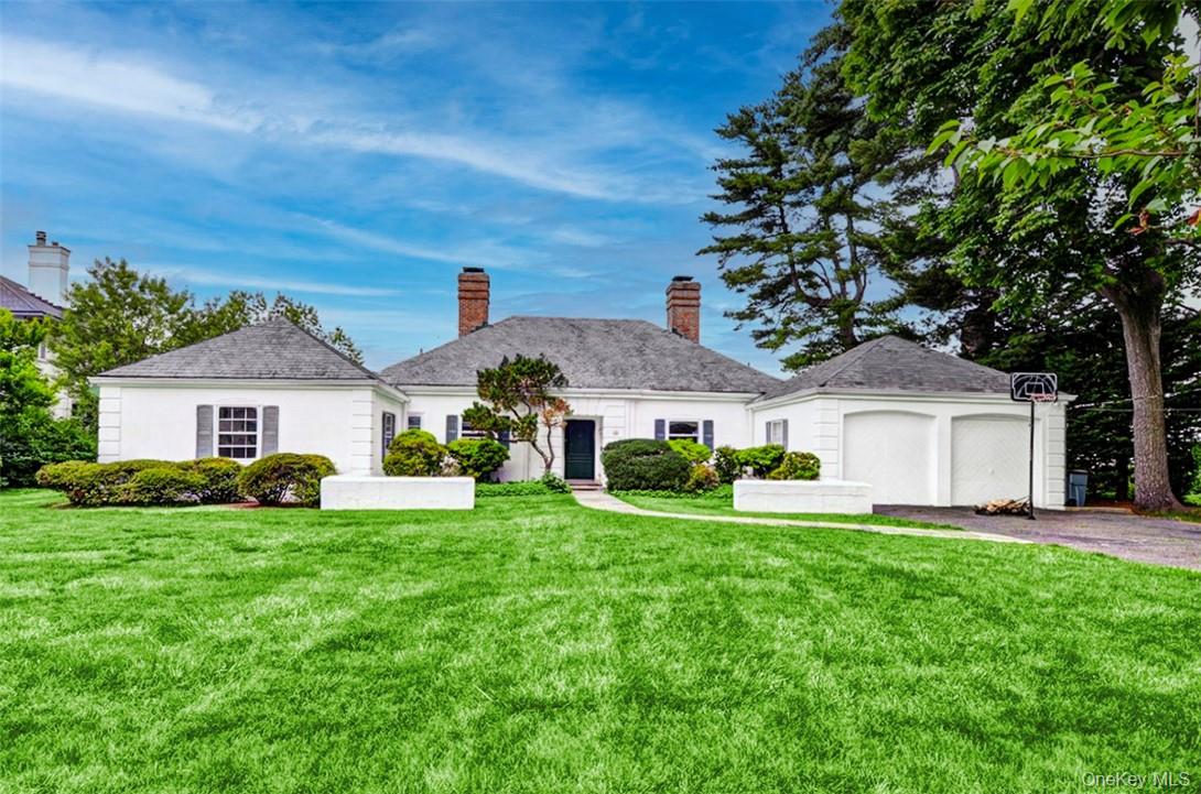 IMPORTANT, PLEASE NOTE.. This home is physically configured as having...