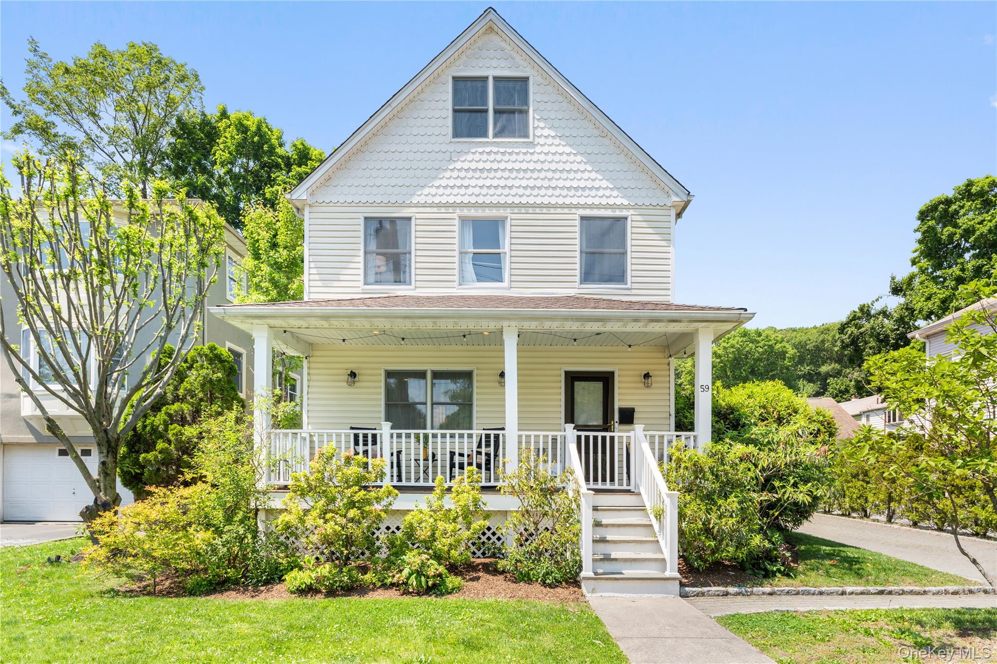 Tucked away on one of the shortest streets in the Village, this renova...