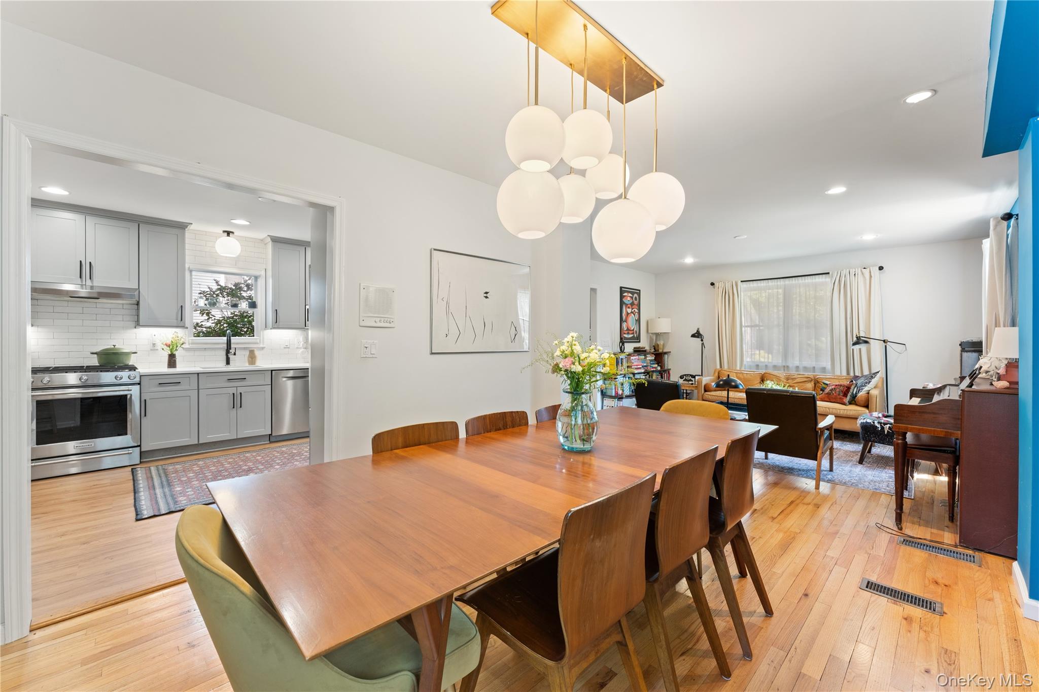 Photo 7 of this property