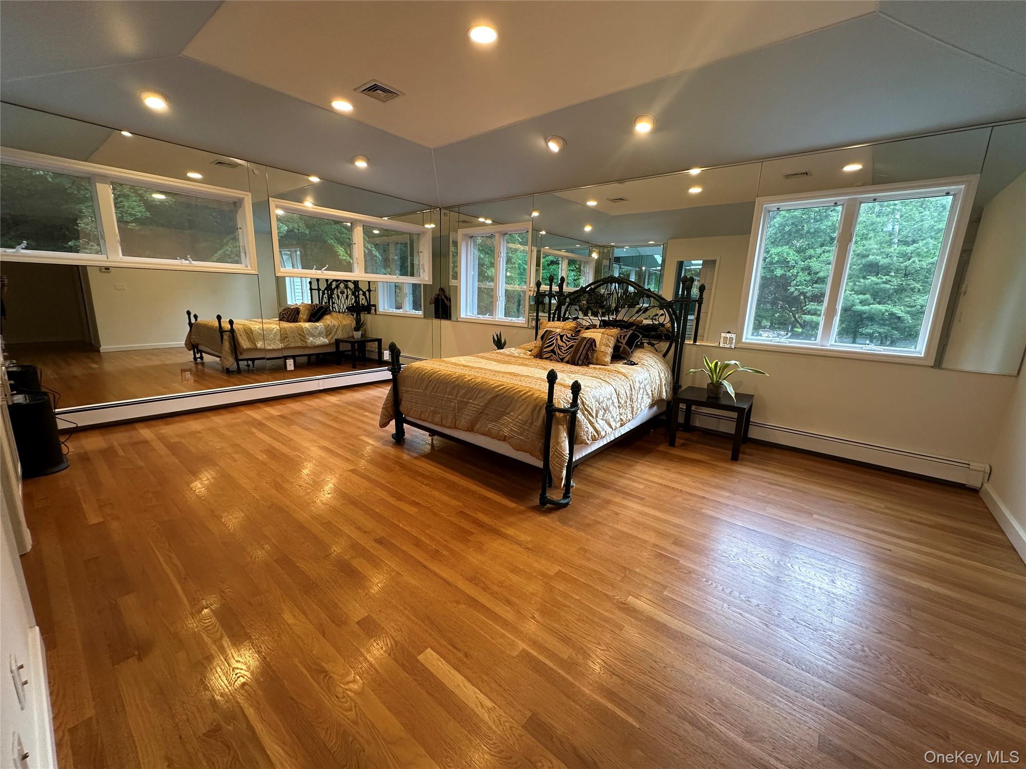 Photo 7 of this property