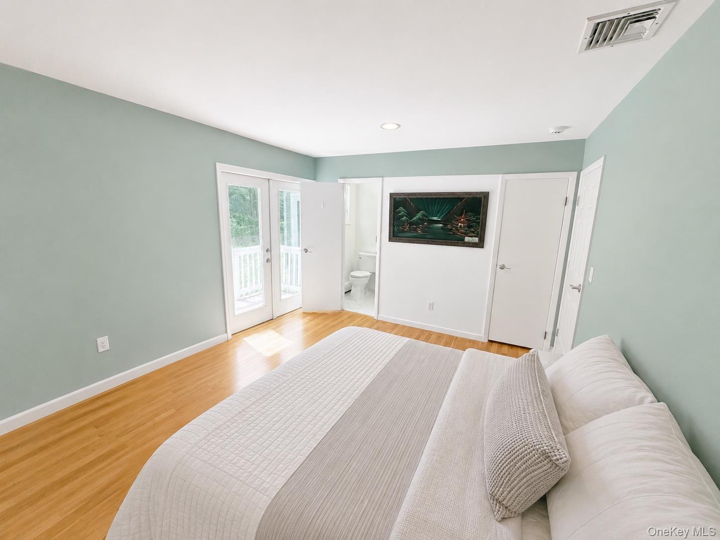 Photo 8 of this property