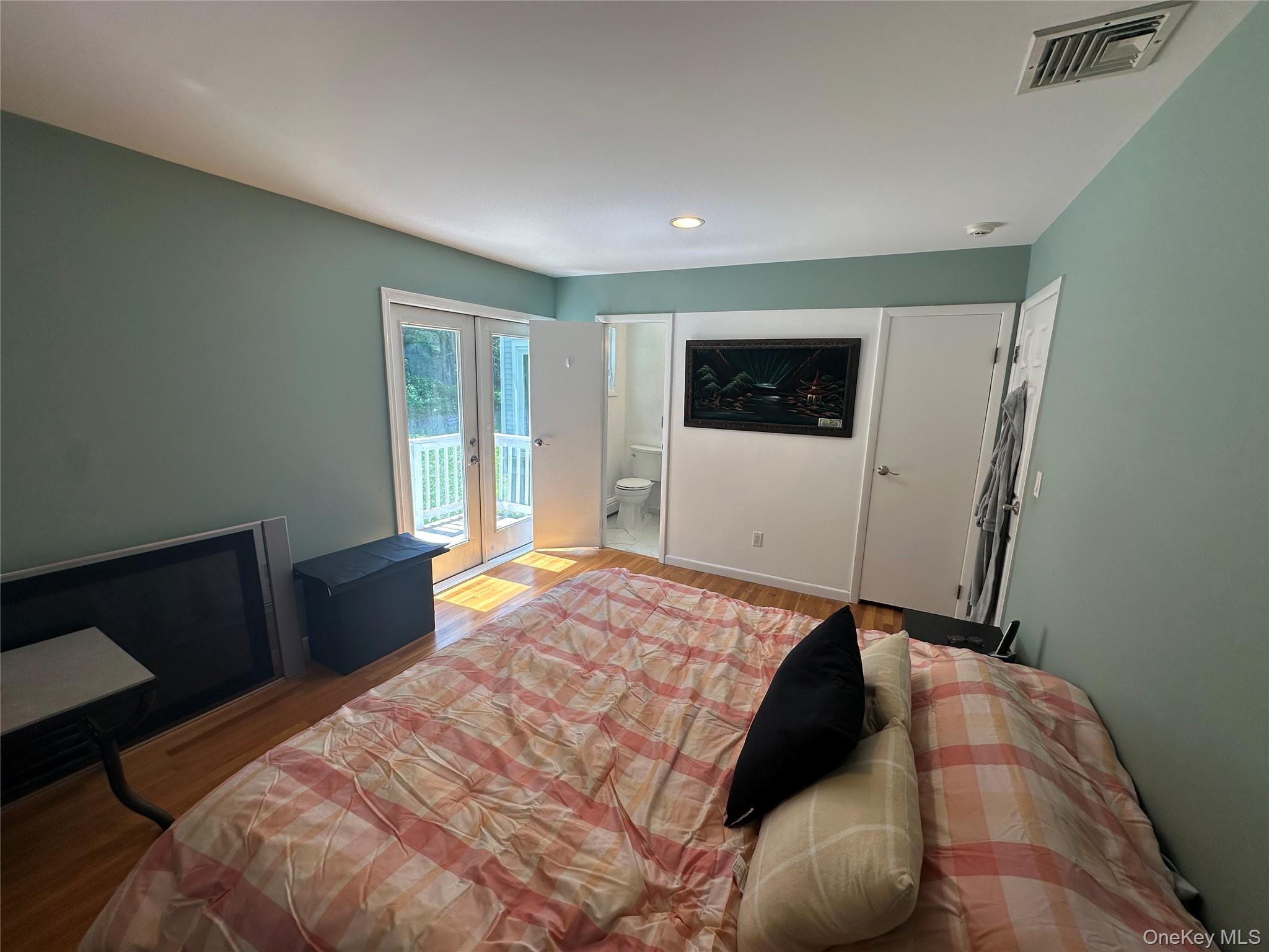 Photo 9 of this property