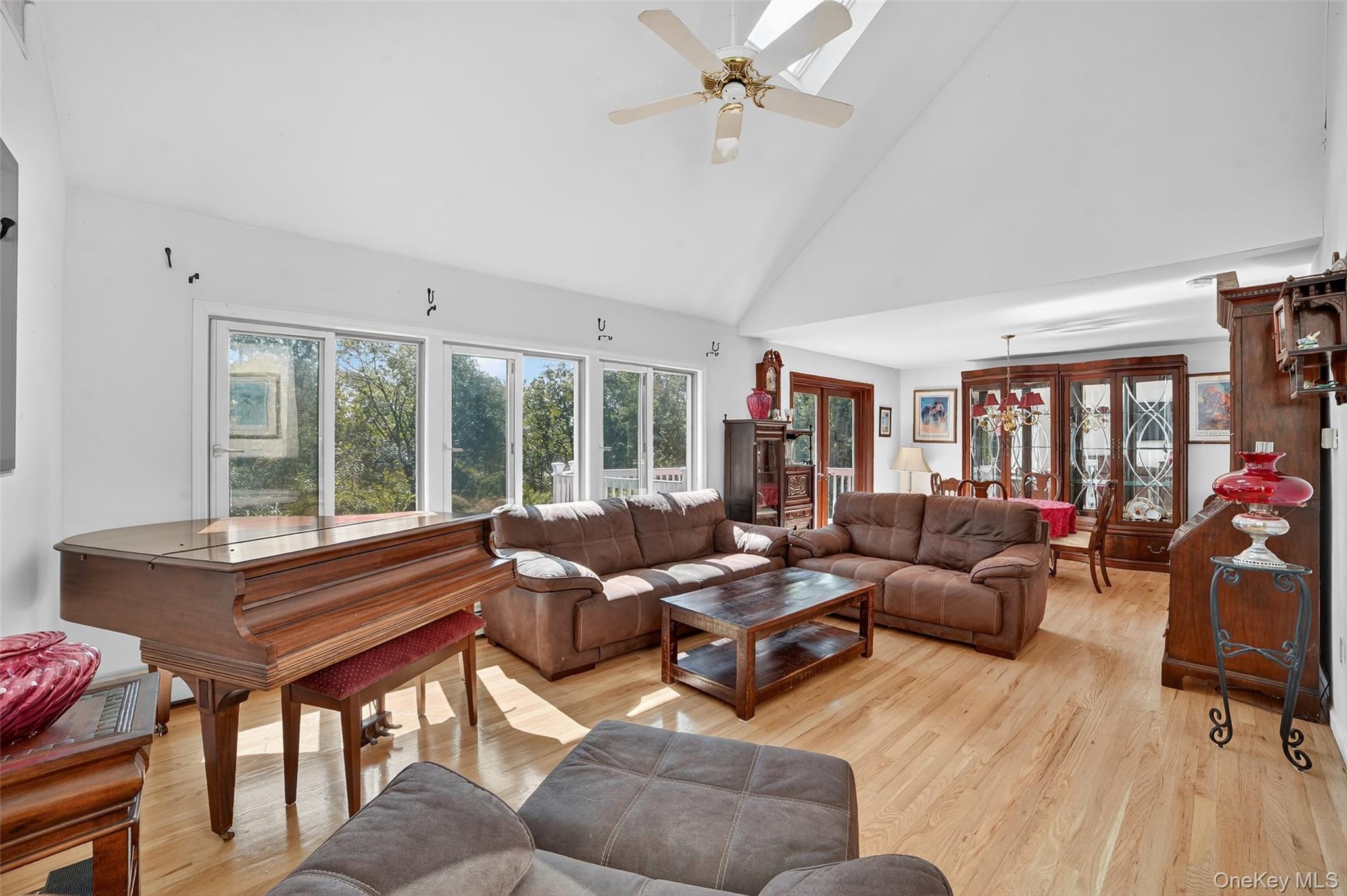 Photo 14 of this property