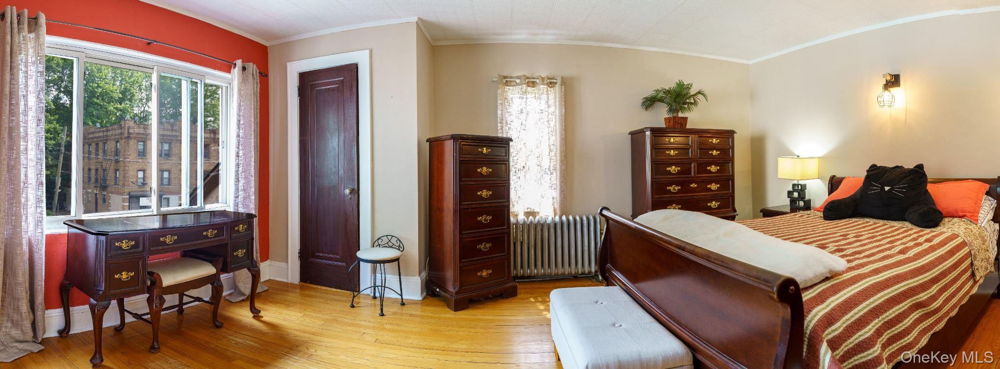 Photo 3 of this property