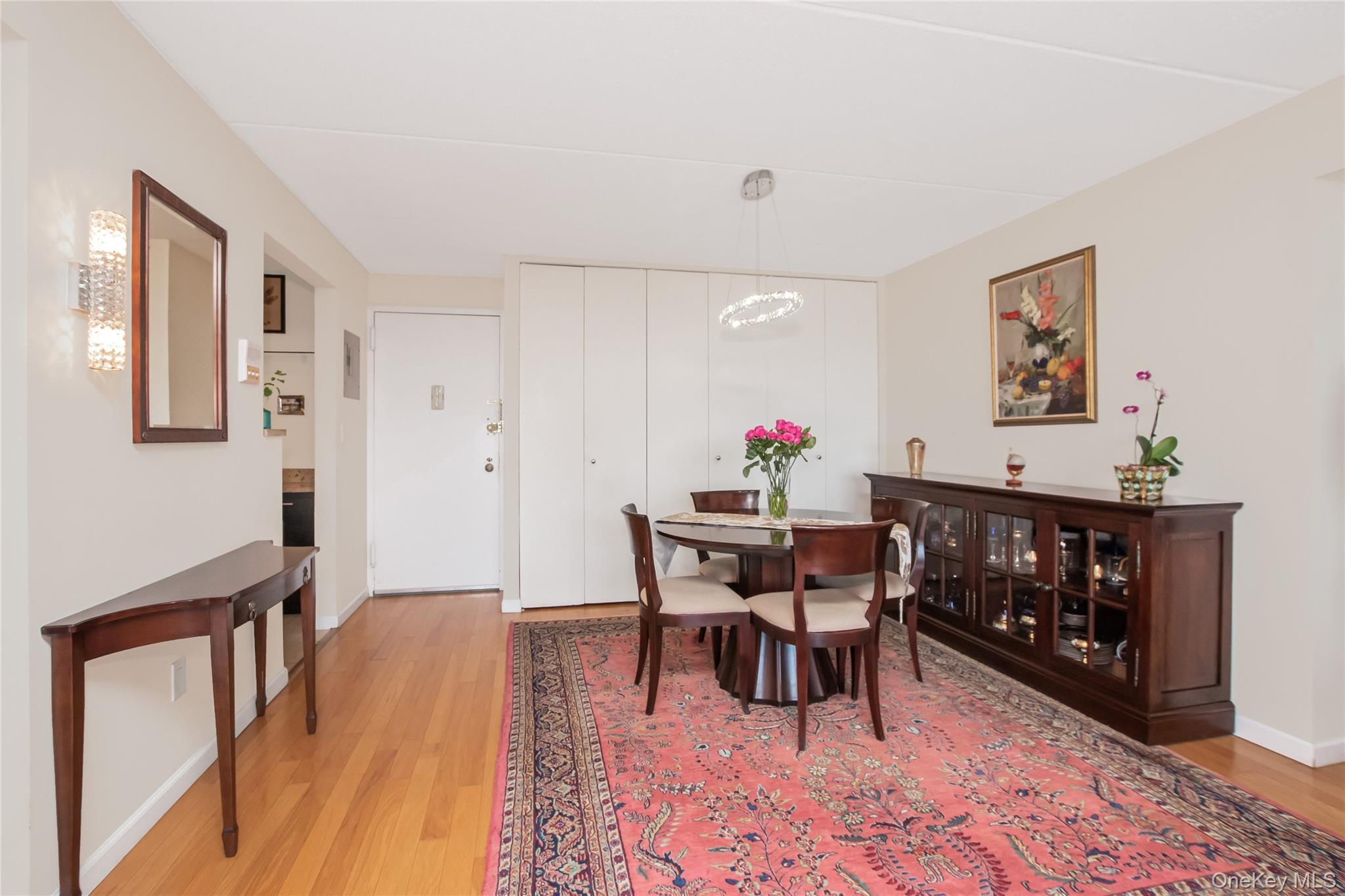 Photo 4 of this property