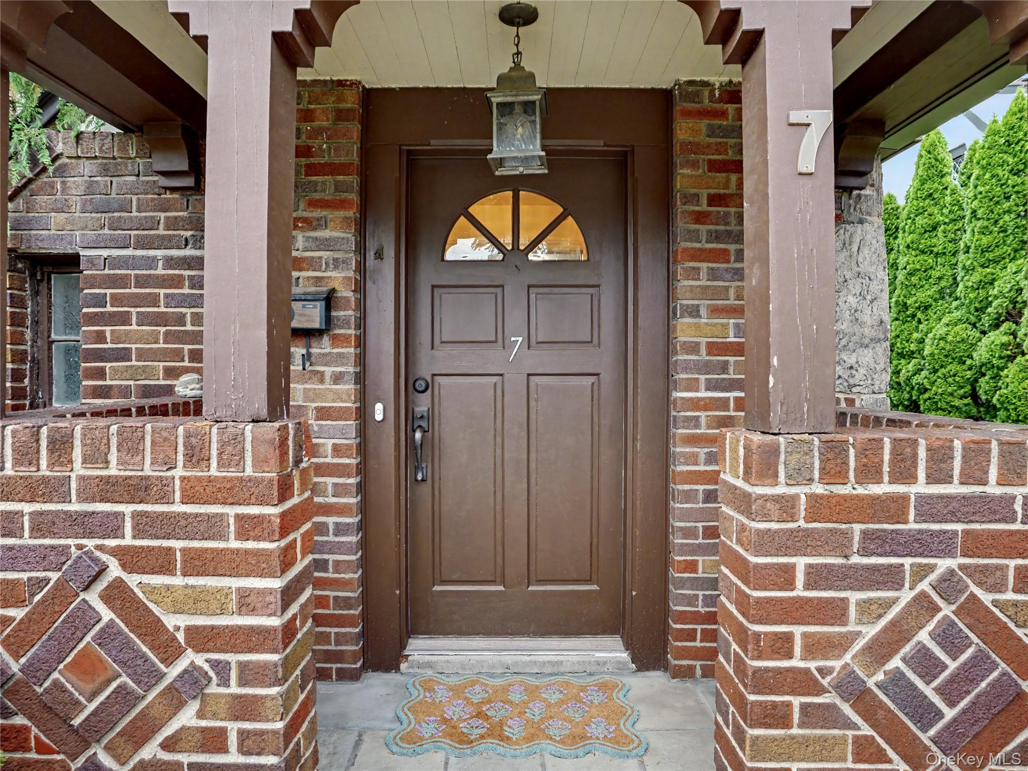 Photo 4 of this property