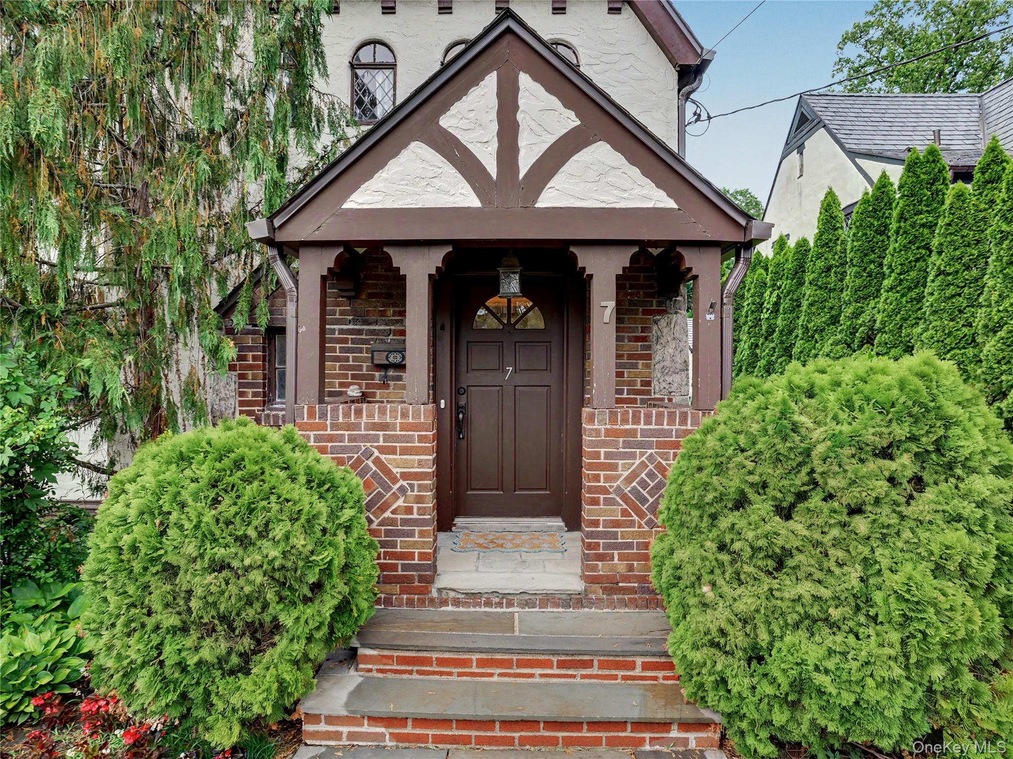 Photo 3 of this property