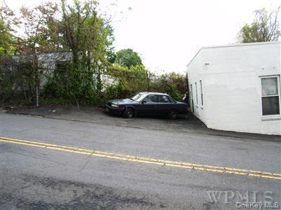 Photo 4 of this property