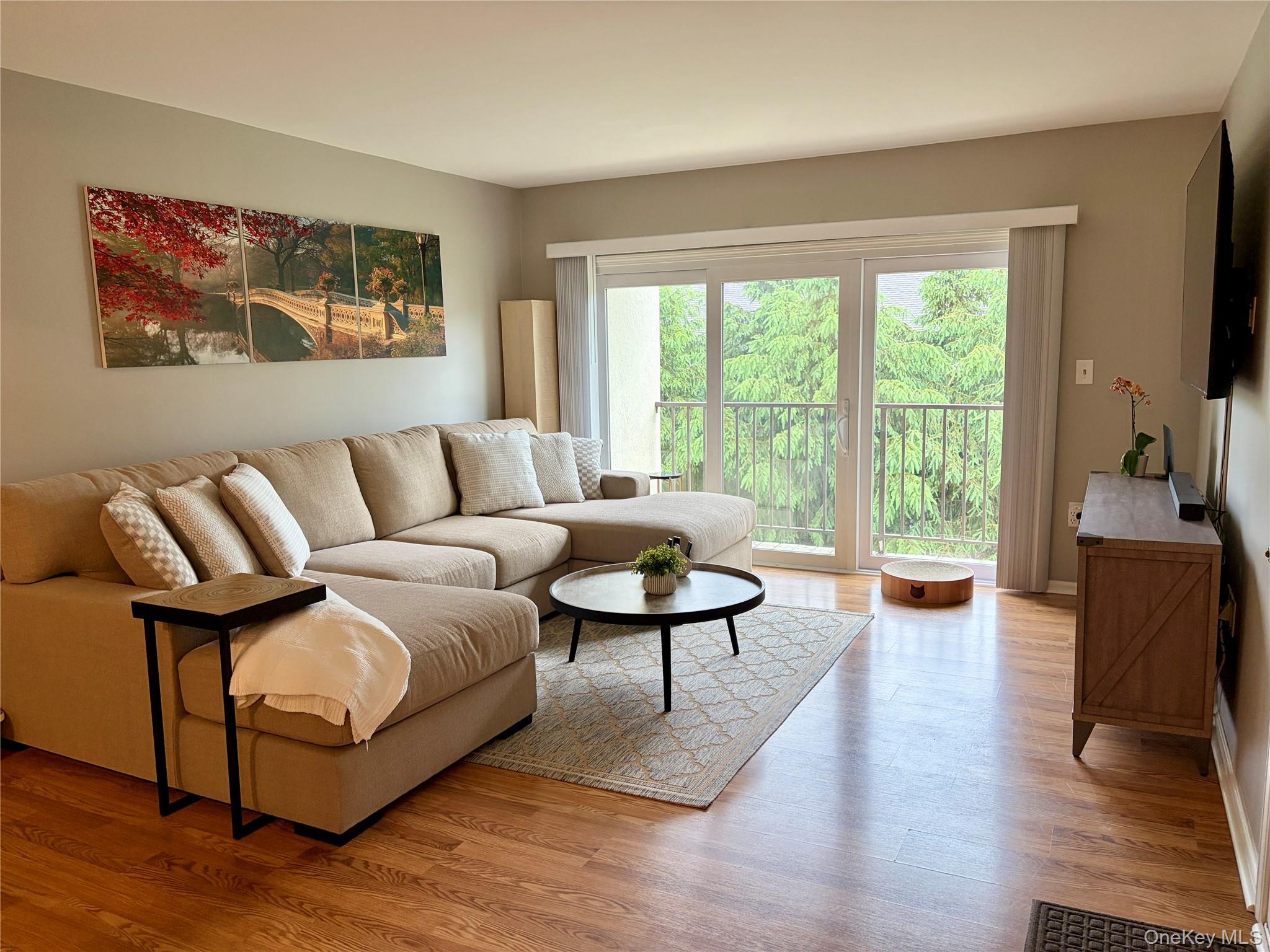 This beautiful, one level,  2nd floor condominium in Building 10. offe...