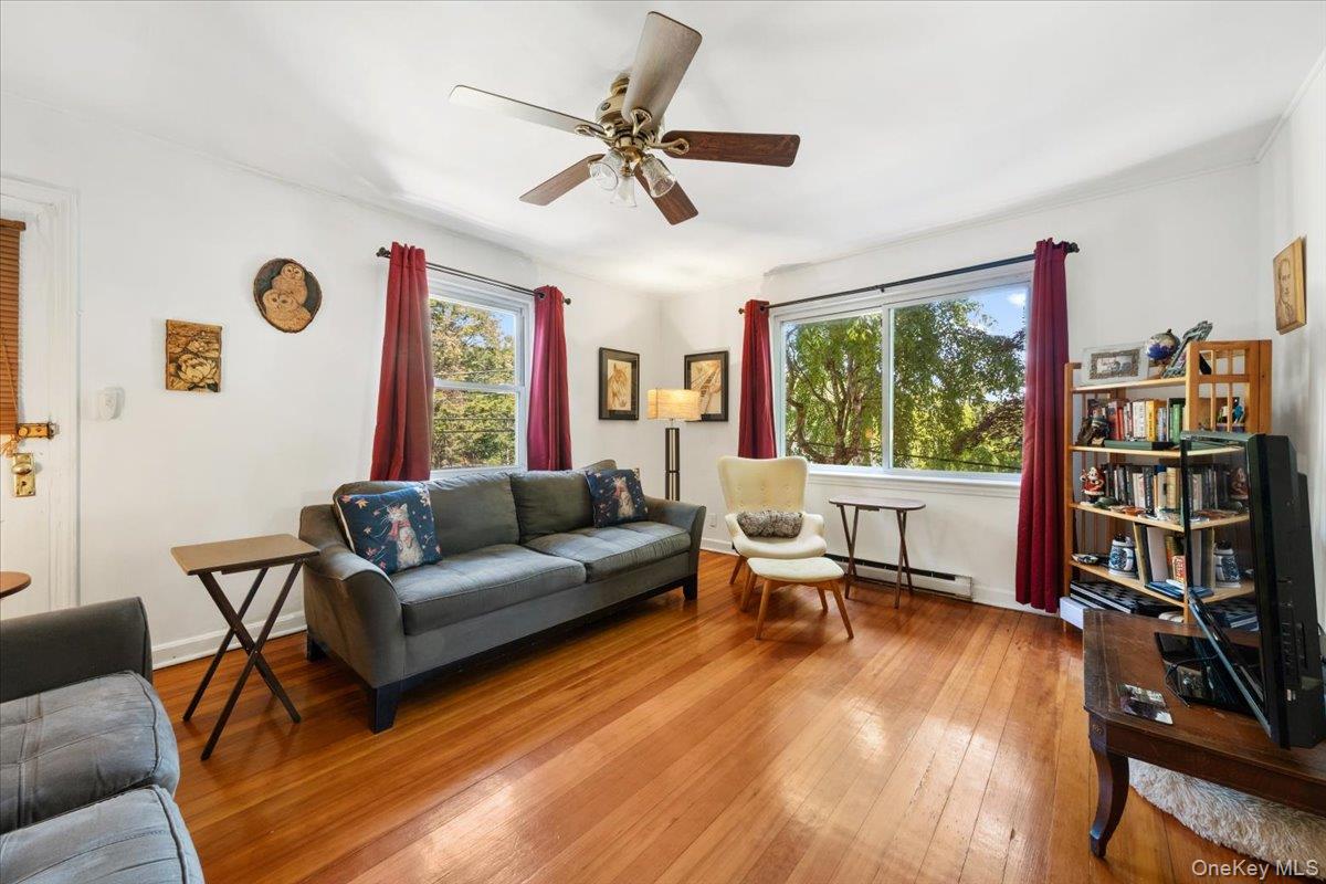 Photo 4 of this property