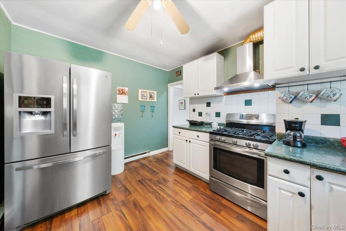 Photo 9 of this property