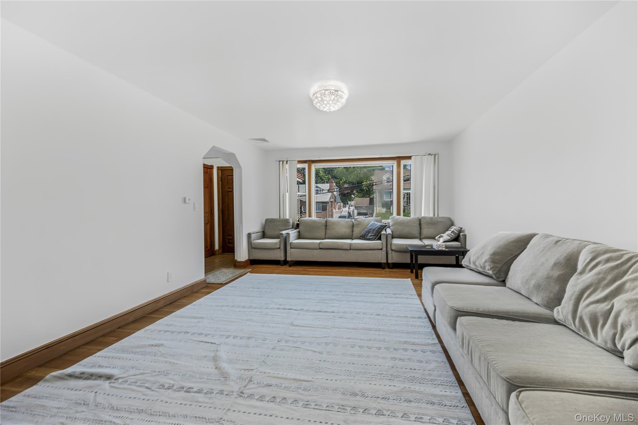 Photo 4 of this property