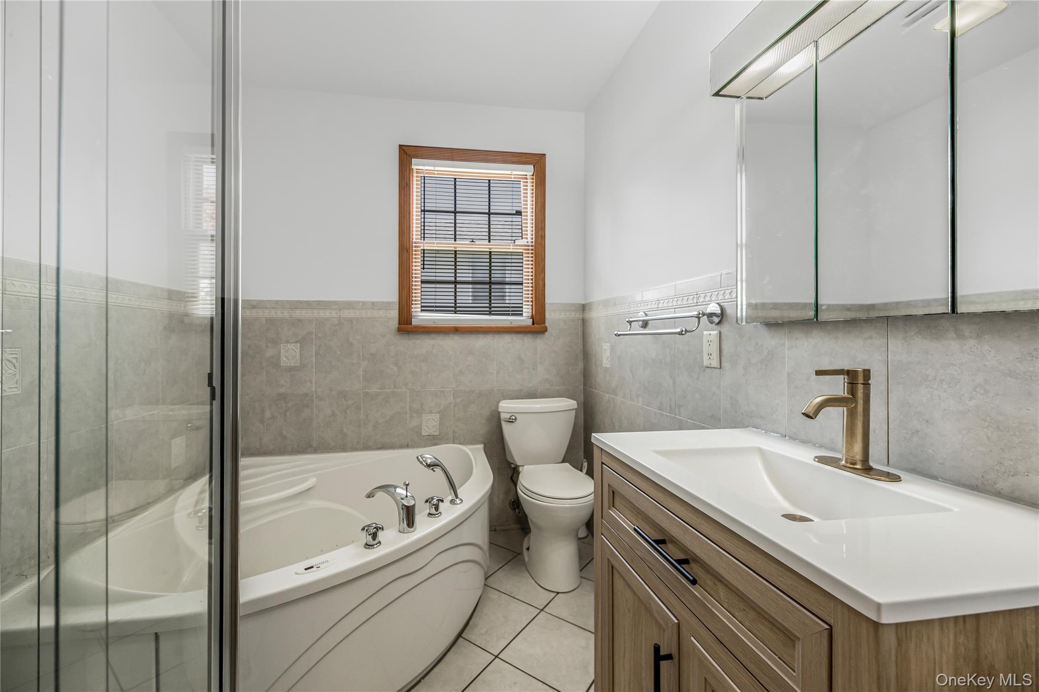 Photo 11 of this property
