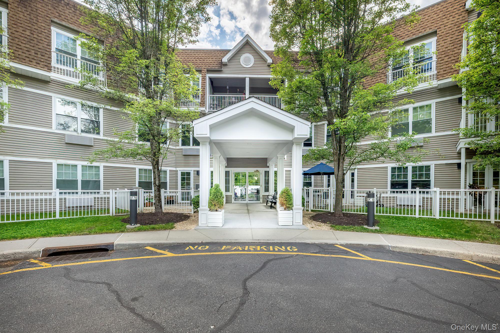 Welcome to effortless, elegant living at Sutton Manor, one of Mount Ki...