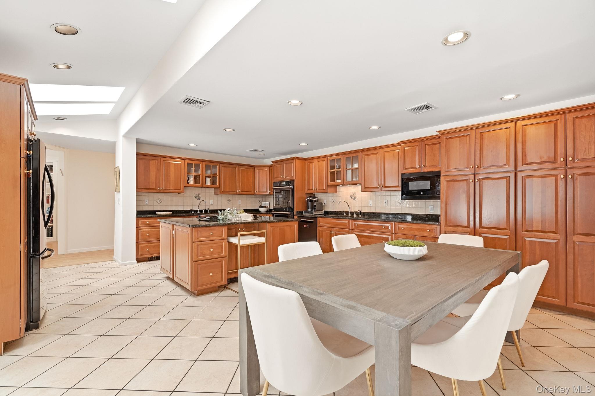 Photo 9 of this property