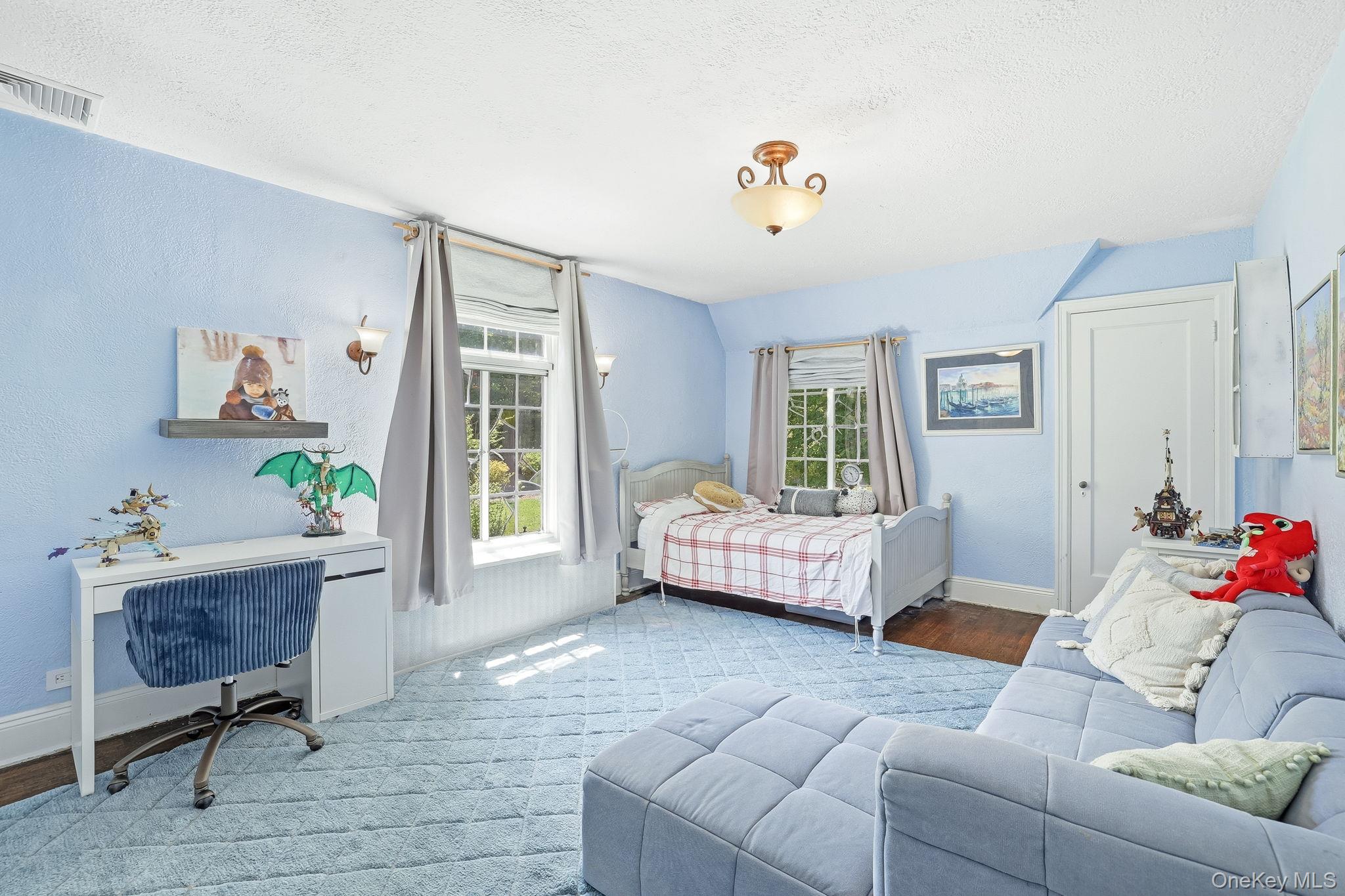 Photo 31 of this property