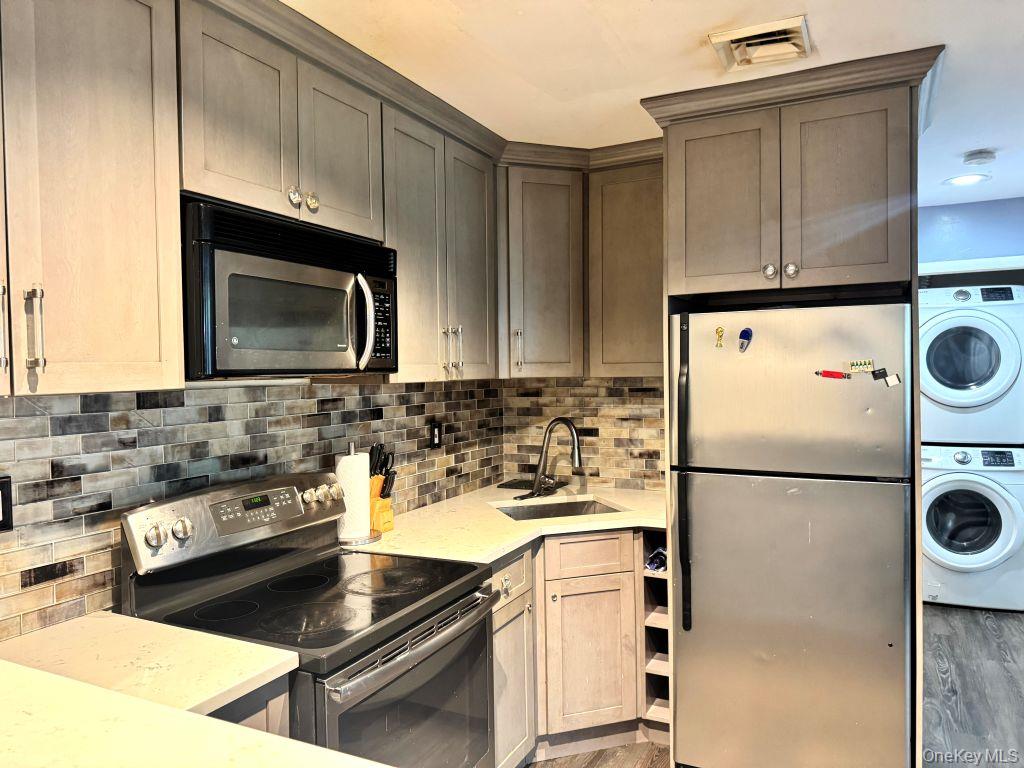 Photo 9 of this property