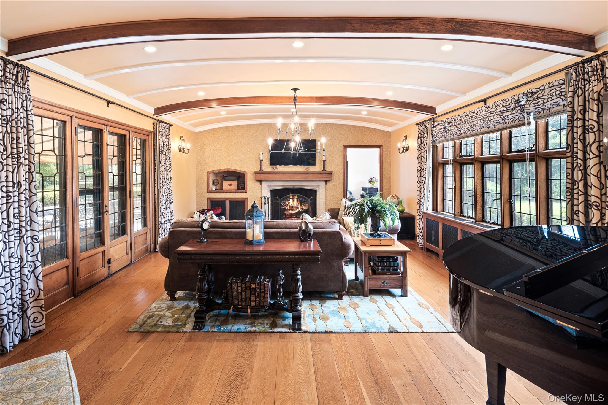Photo 9 of this property
