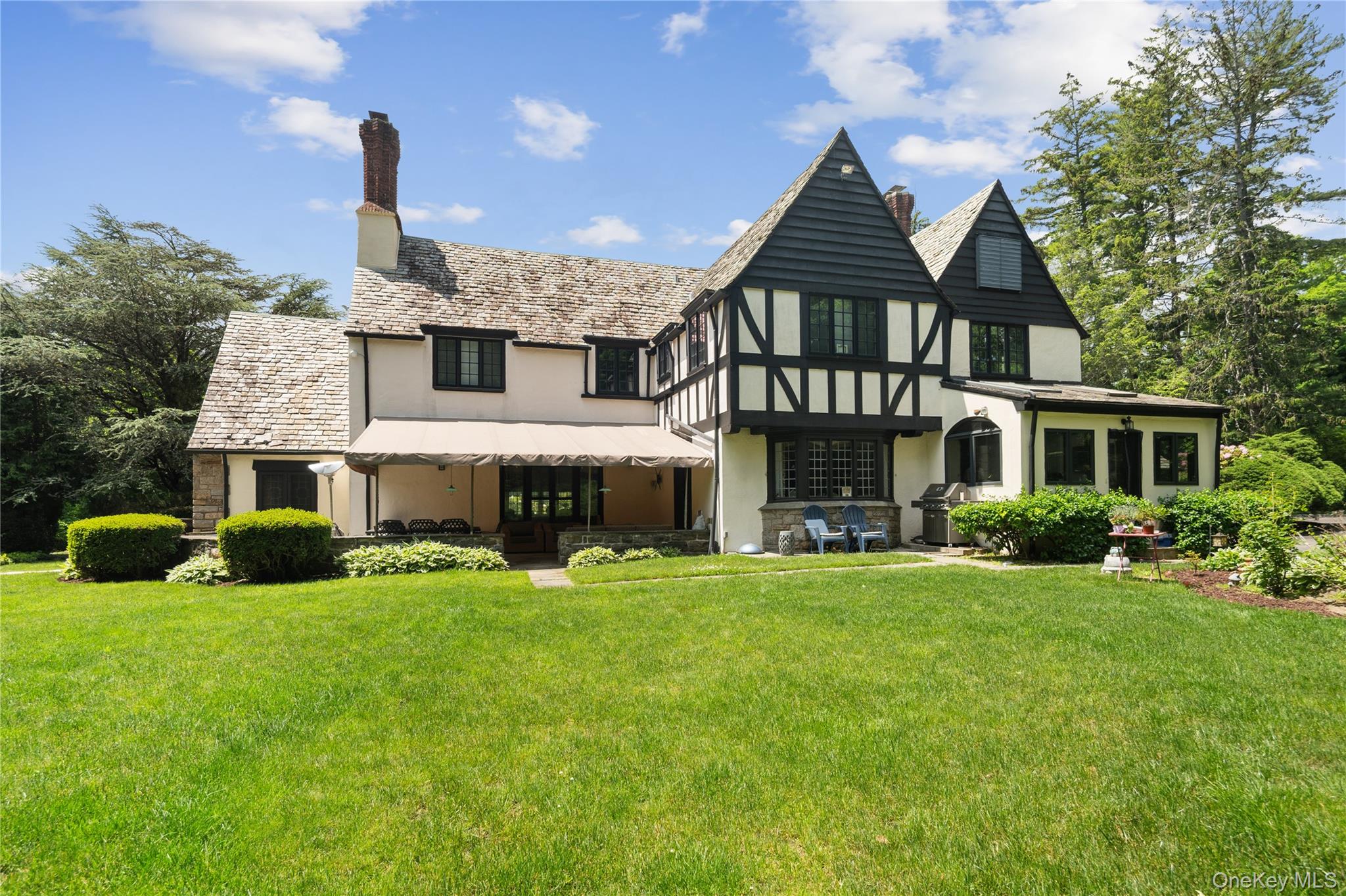 Photo 32 of this property