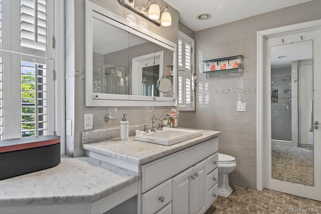 Photo 7 of this property