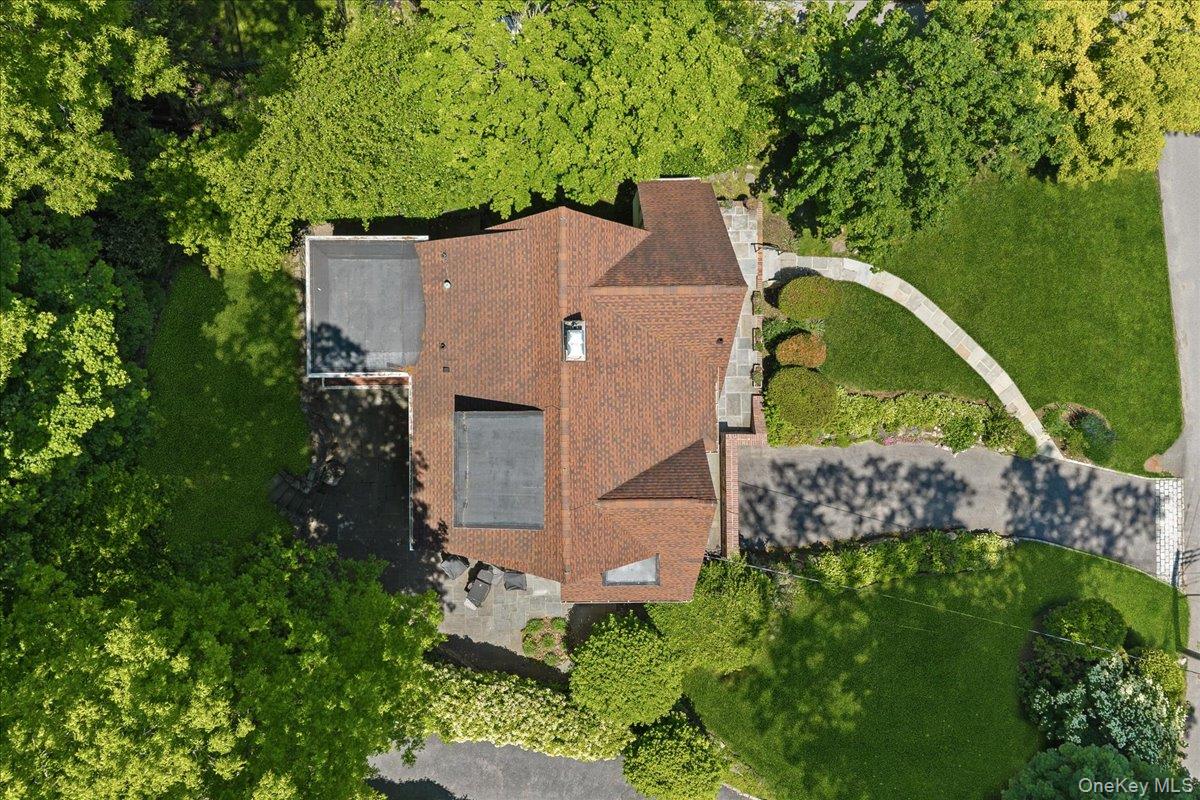 Photo 34 of this property