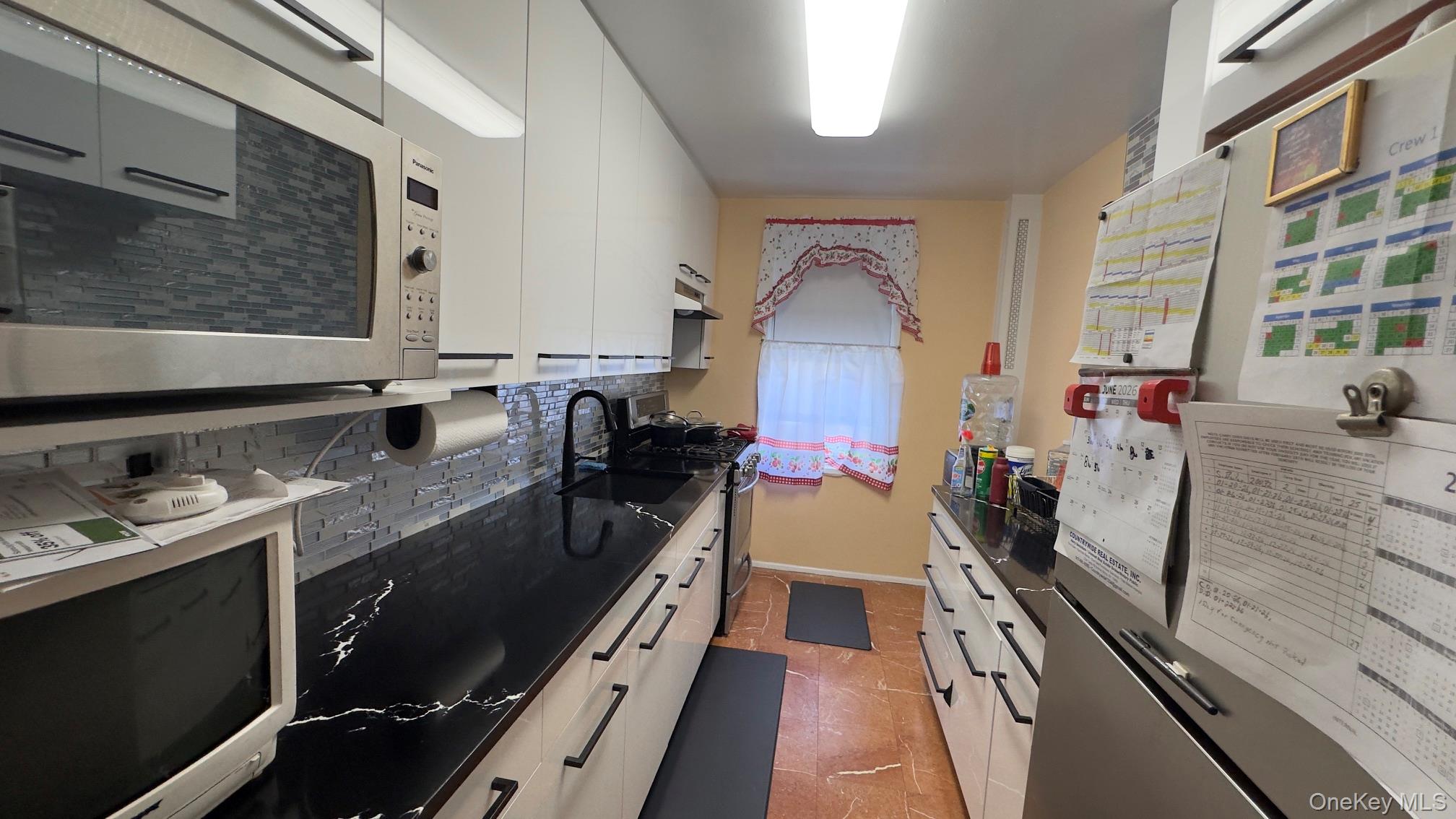 Photo 6 of this property