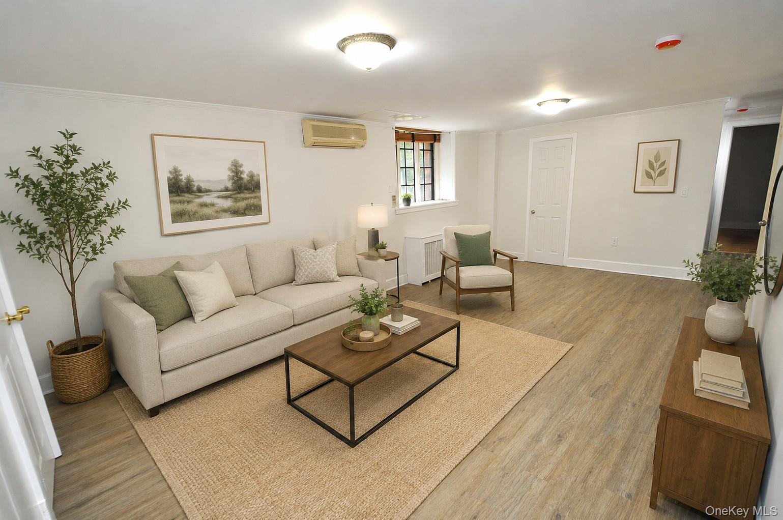 Enjoy the convenience of this 525 sq. ft. one-bedroom rental in a dog-...