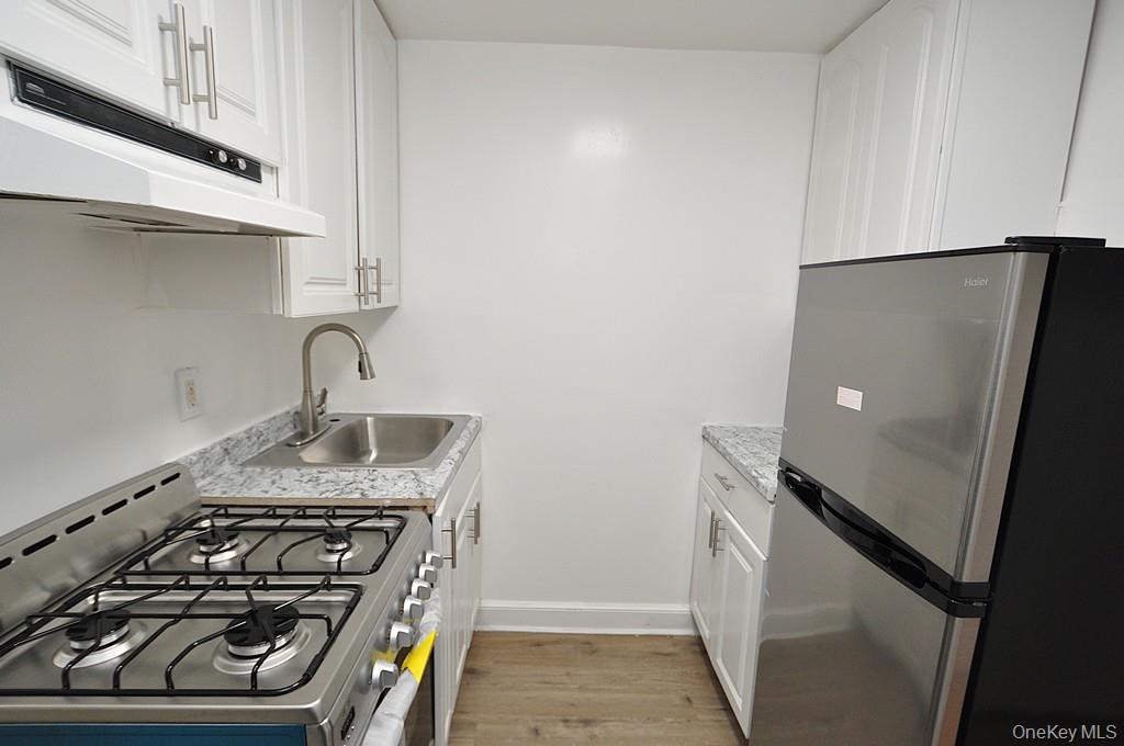 Photo 9 of this property