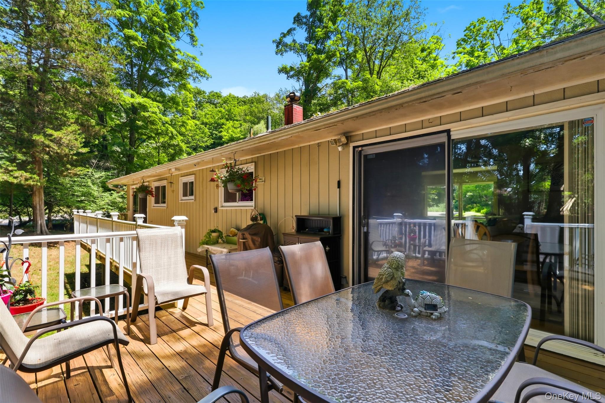 Photo 6 of this property