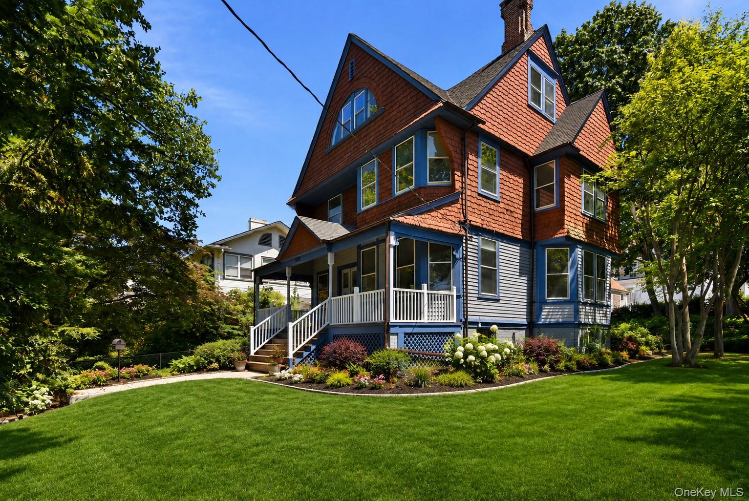 Photo 3 of this property